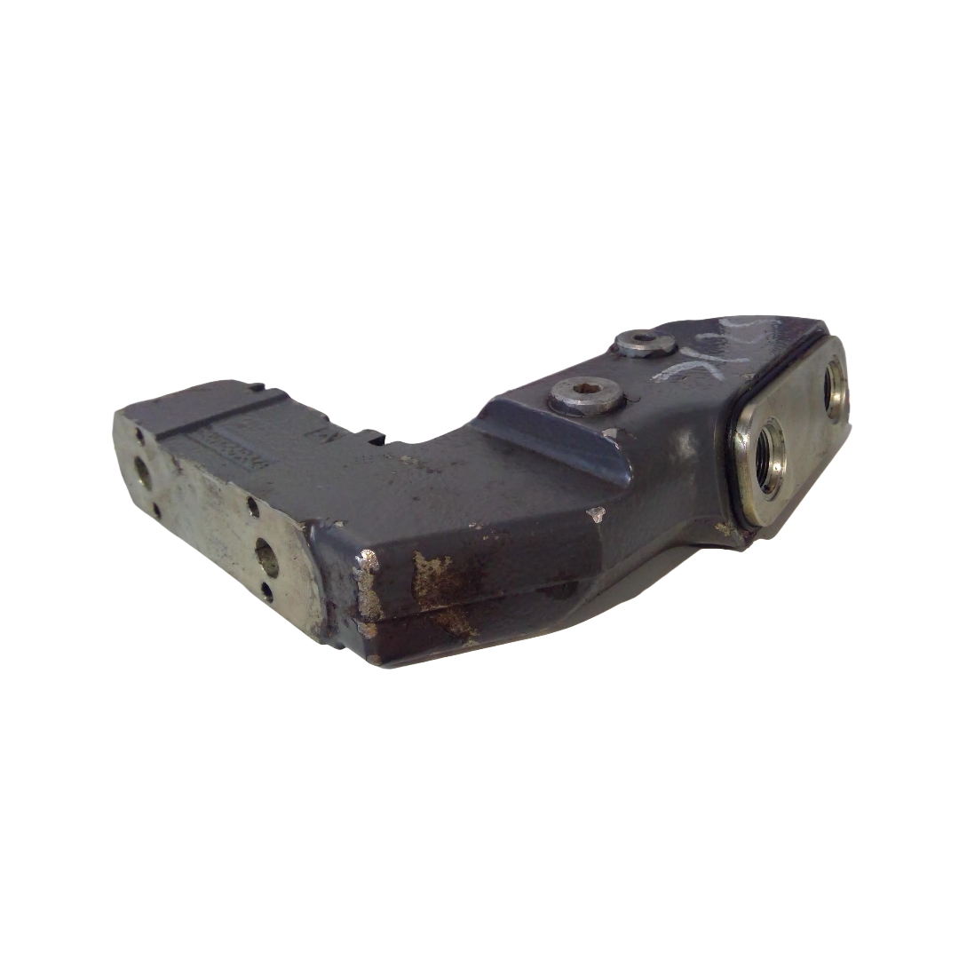 3796991M93, Female Coupler, Massey Ferguson Tractors, Ned Murphy Tractors Ltd.