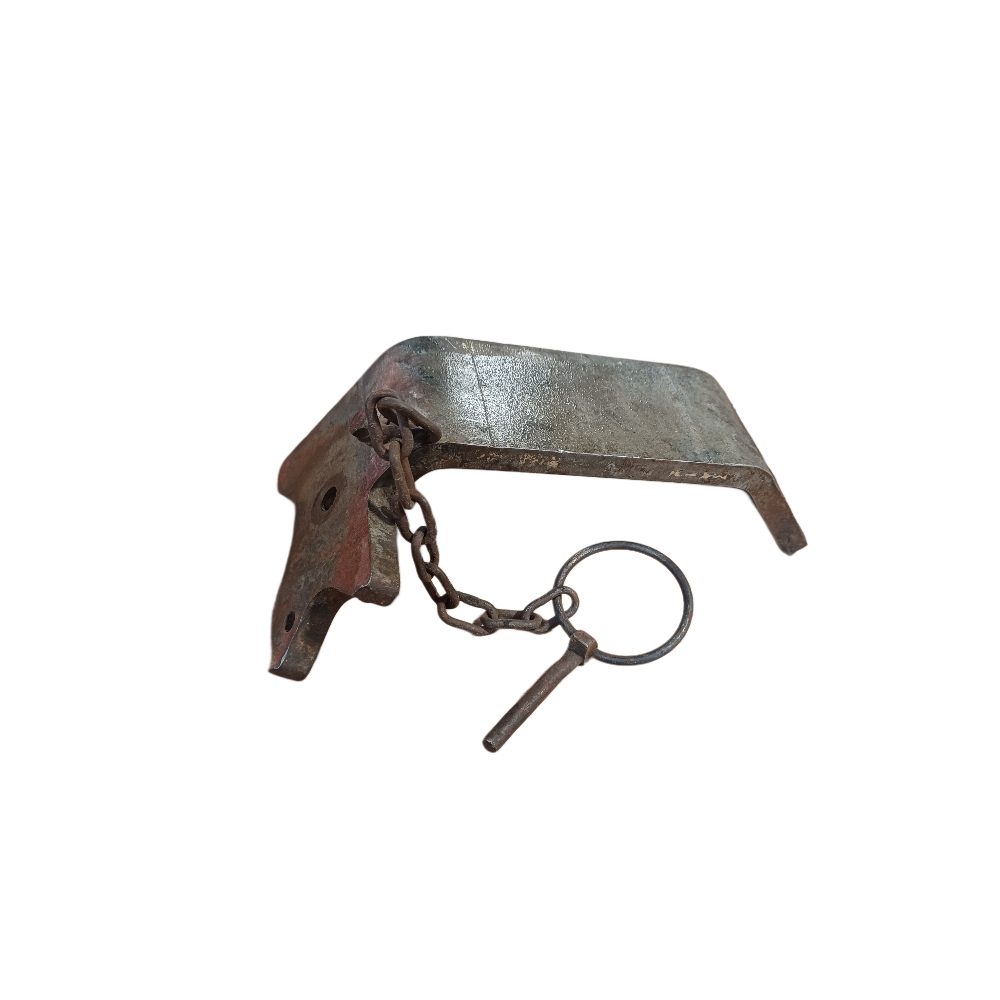 Support 3786245M1, Massey Ferguson Tractors, Ned Murphy Tractors Ltd.
