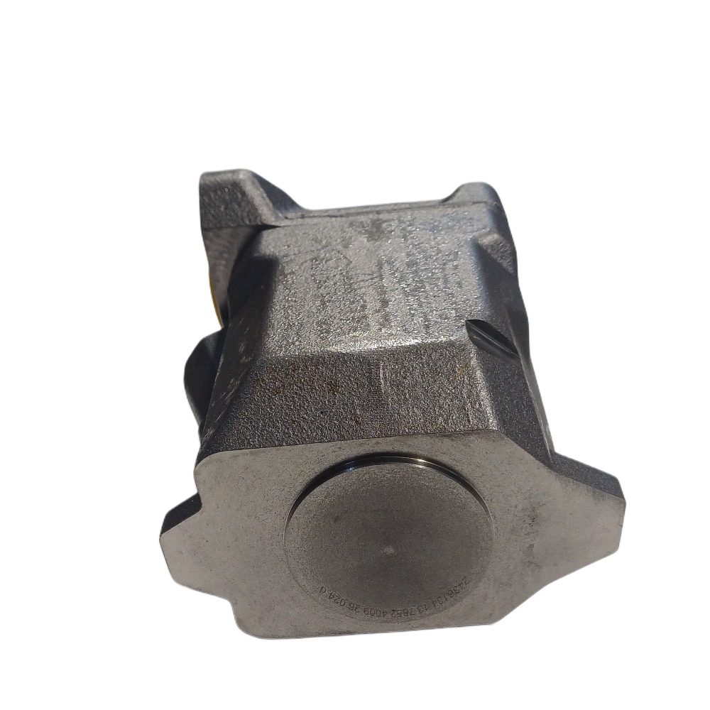 Main Hydraulic Pump 3716370M5. Massey Ferguson Tractors, Ned Murphy Tractors Ltd.