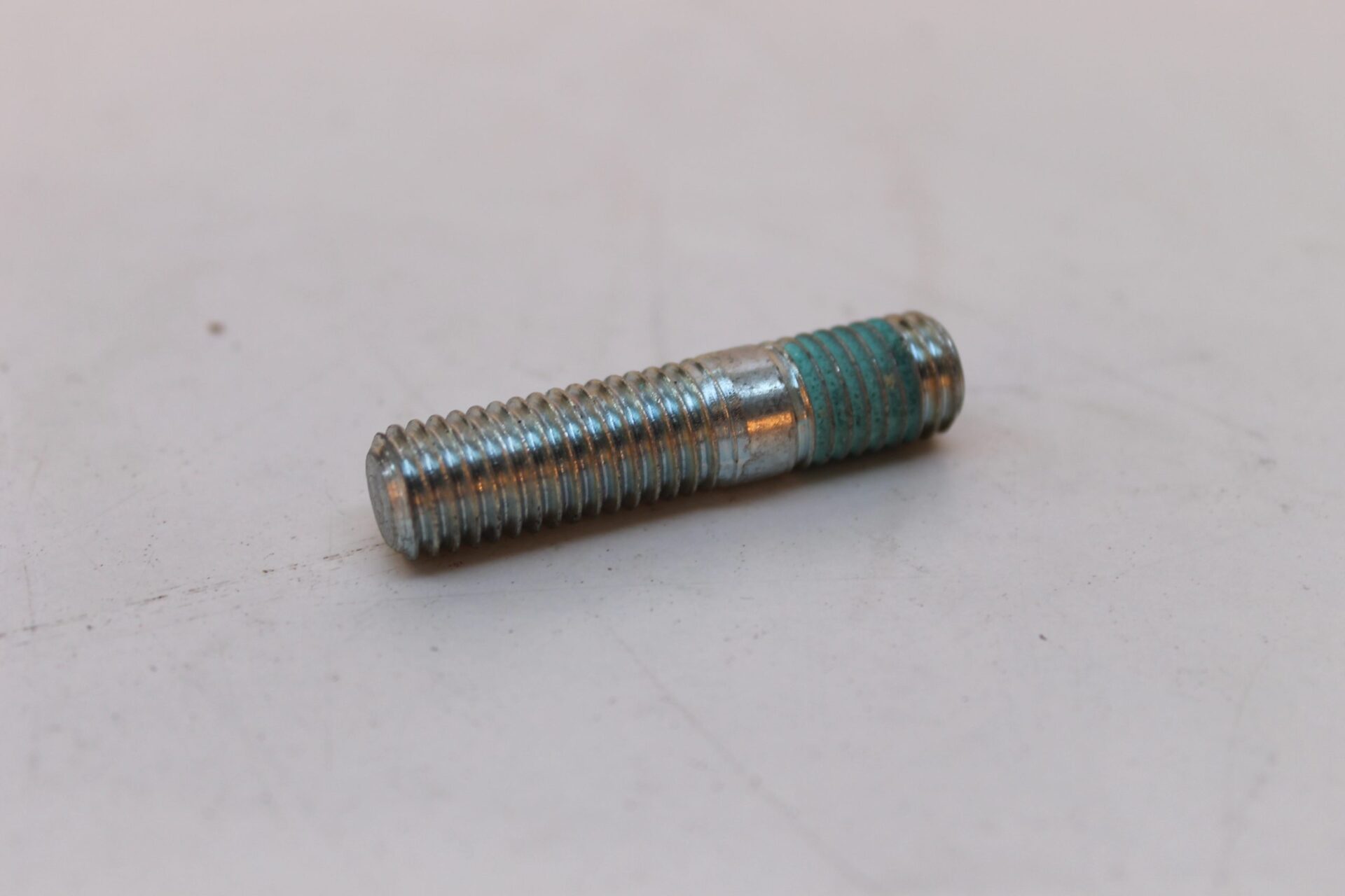 Exhaust Manifold Stud 1476289X1, Massey Ferguson Tractors, Ned Murphy Tractors Ltd.