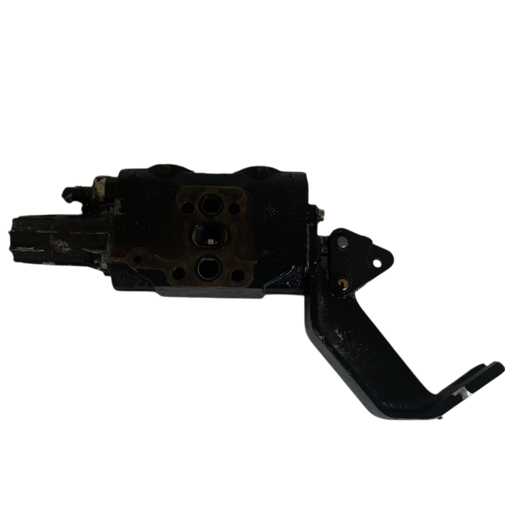 4304734M1, 3 Position Distibutor, Massey Ferguson Tractors, Ned Murphy Tractors Ltd.