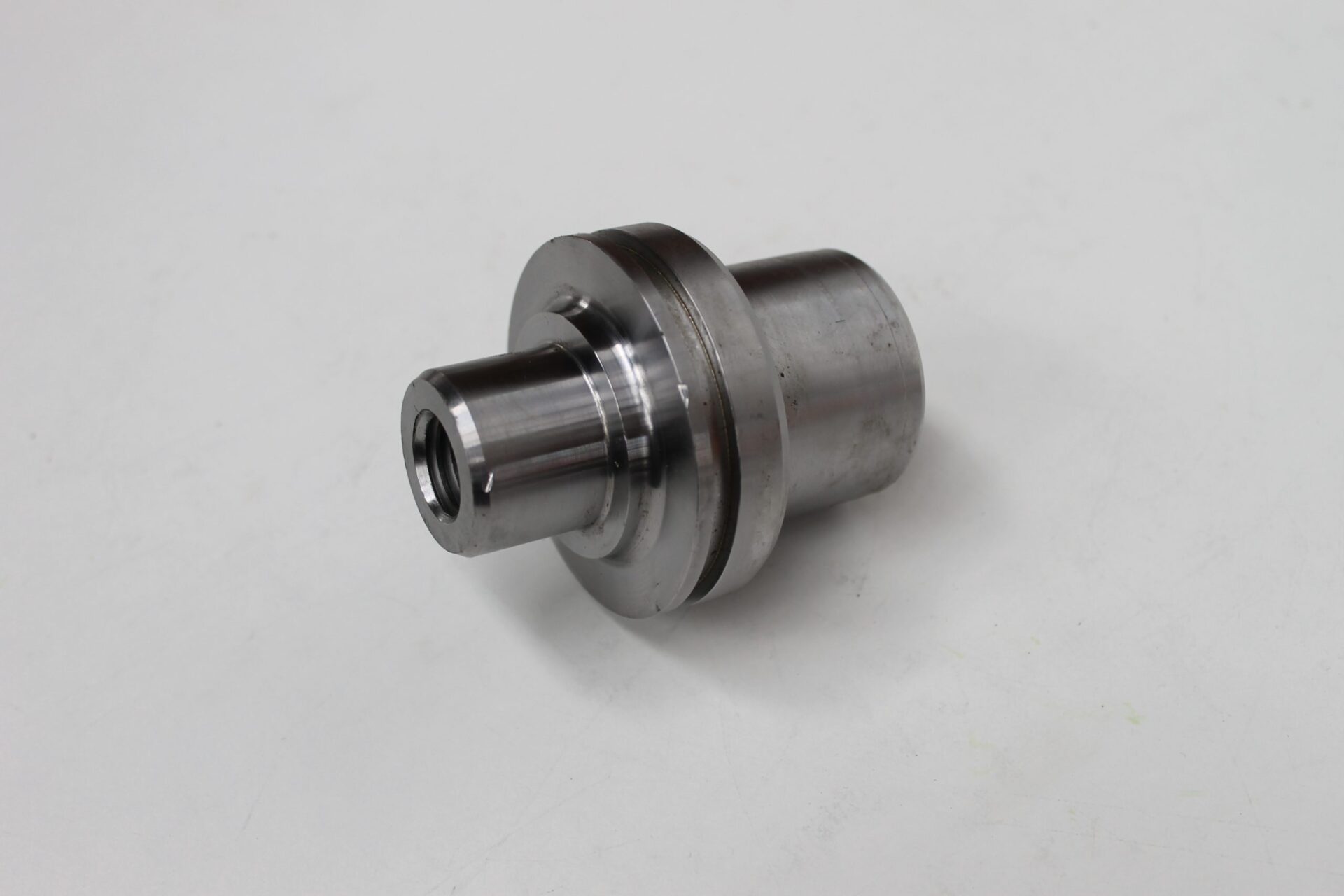 4WD Axle King Pin 3426523M2, Massey Ferguson Tractors, Ned Murphy Tractors Ltd.