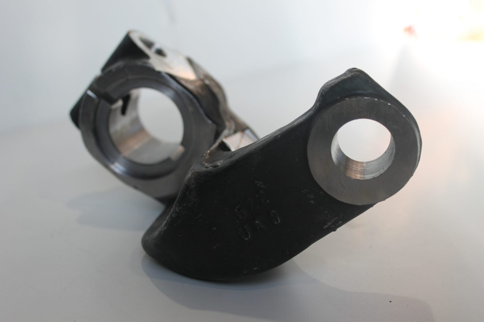 Steering Arm Right Hand - 3595522M1 - Image 3
