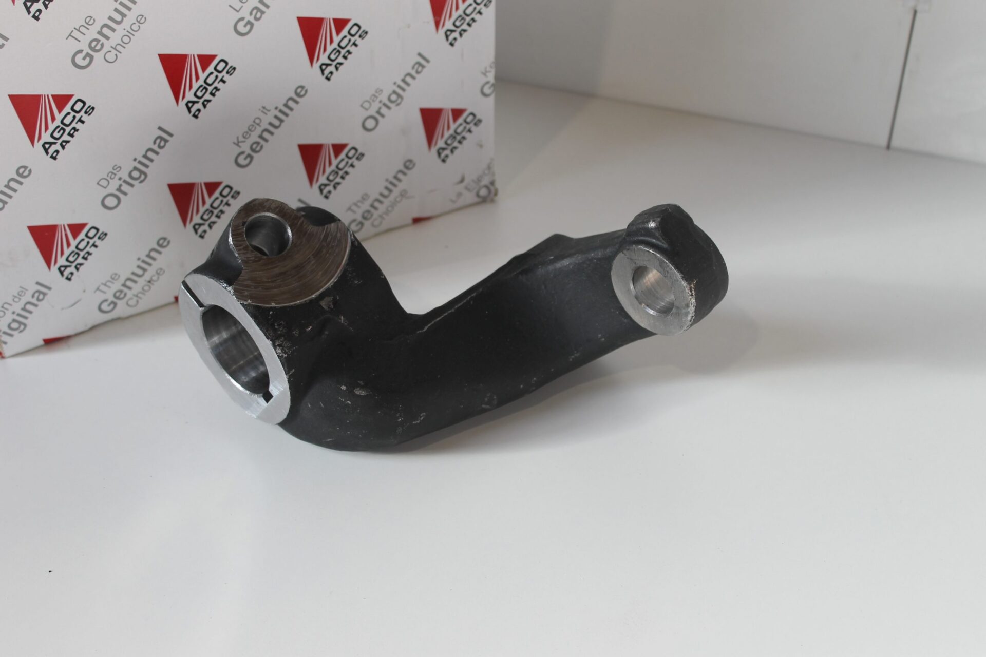 Steering Arm Left Hand - 3595523M1, Massey Ferguson Tractors, Ned Murphy Tractors Ltd.