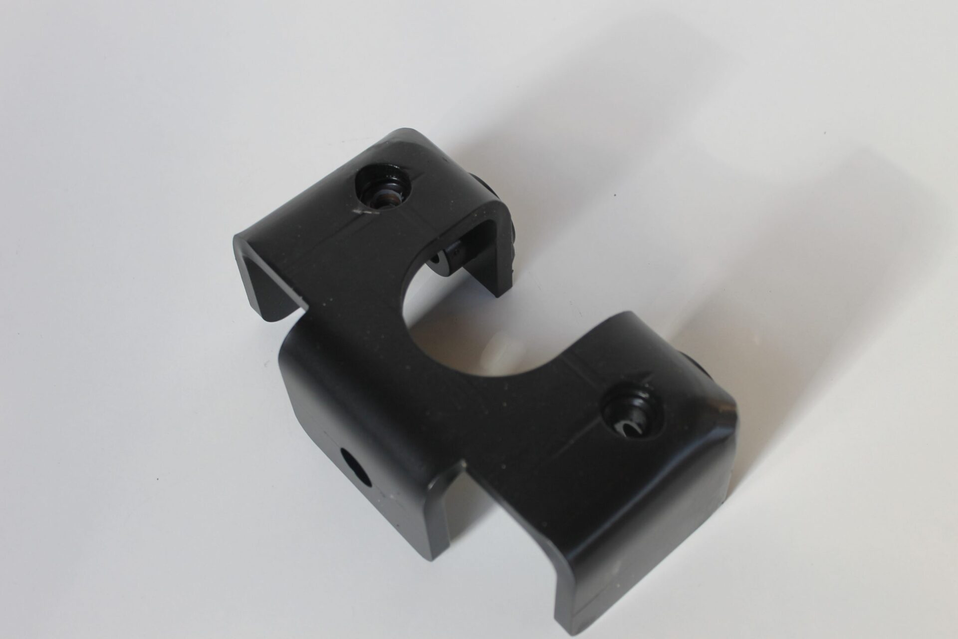 4WD Shaft Bracket 3785110M2 - Image 3