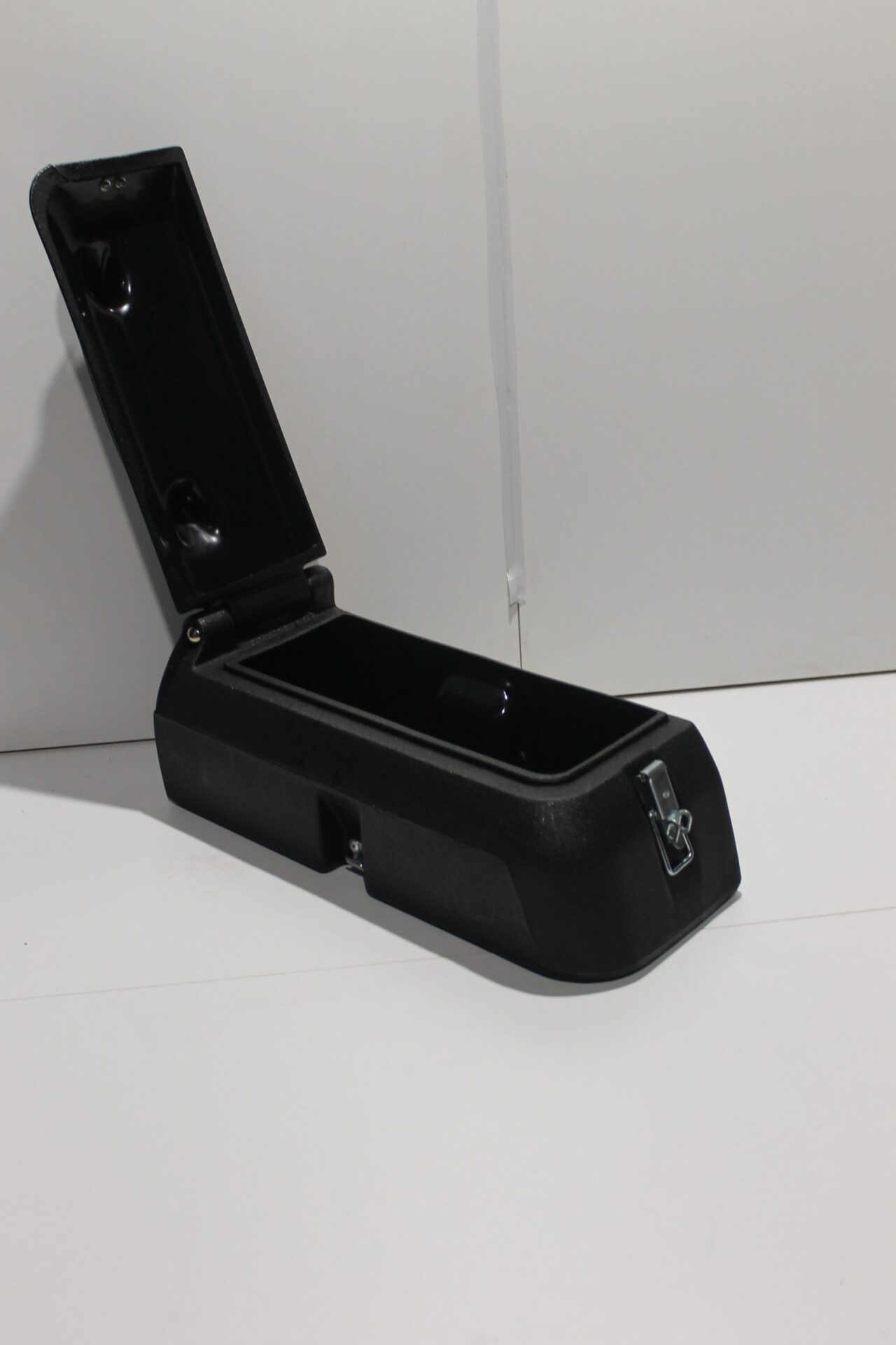Tool Box 3786754M91 - Image 3