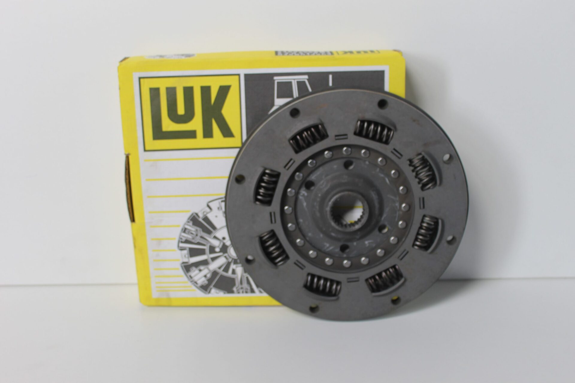 3815739M2, Clutch Damper, Massey Ferguson Tractors, Ned Murphy Tractors Ltd.