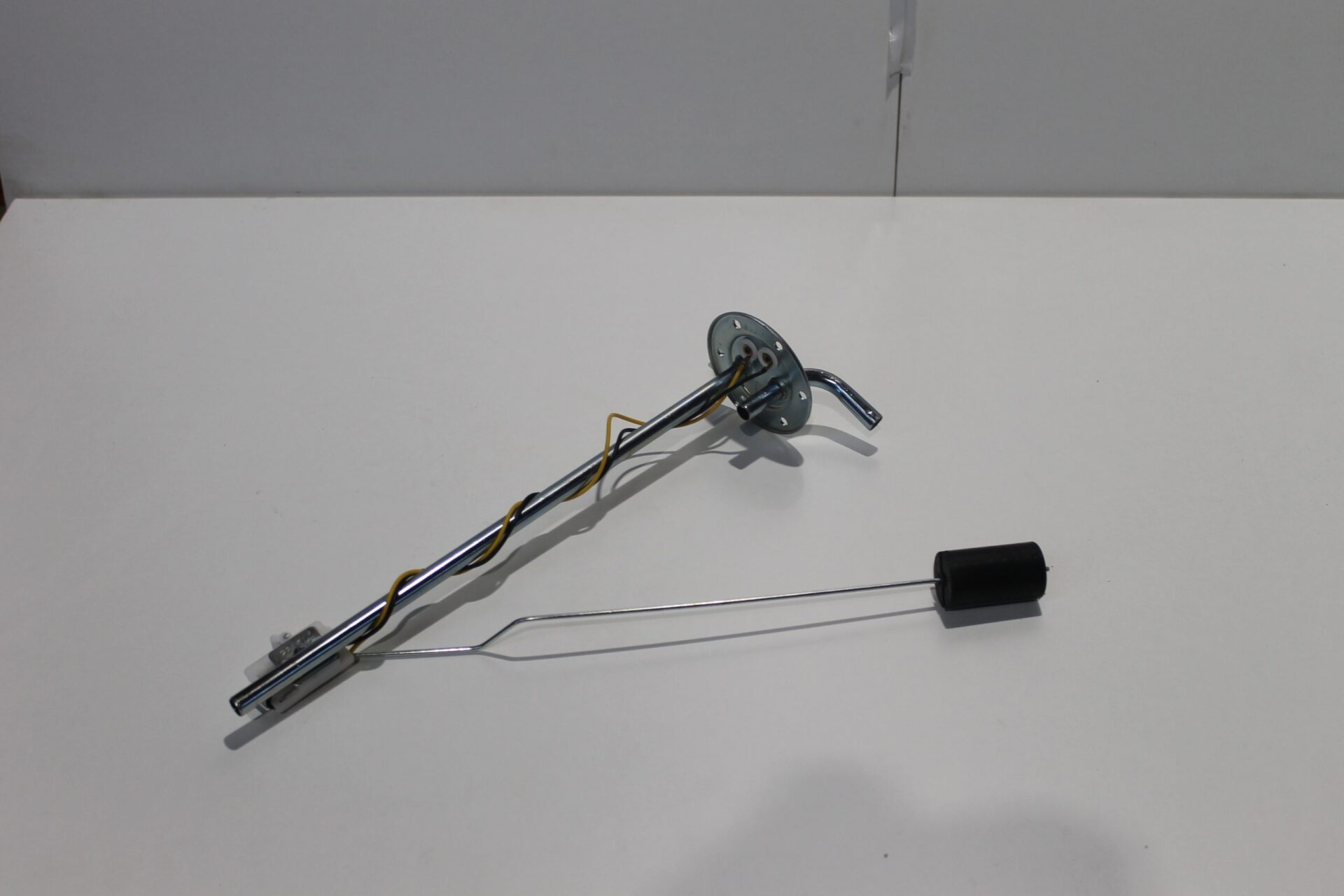 Fuel Sender 4276588M3 - Image 2