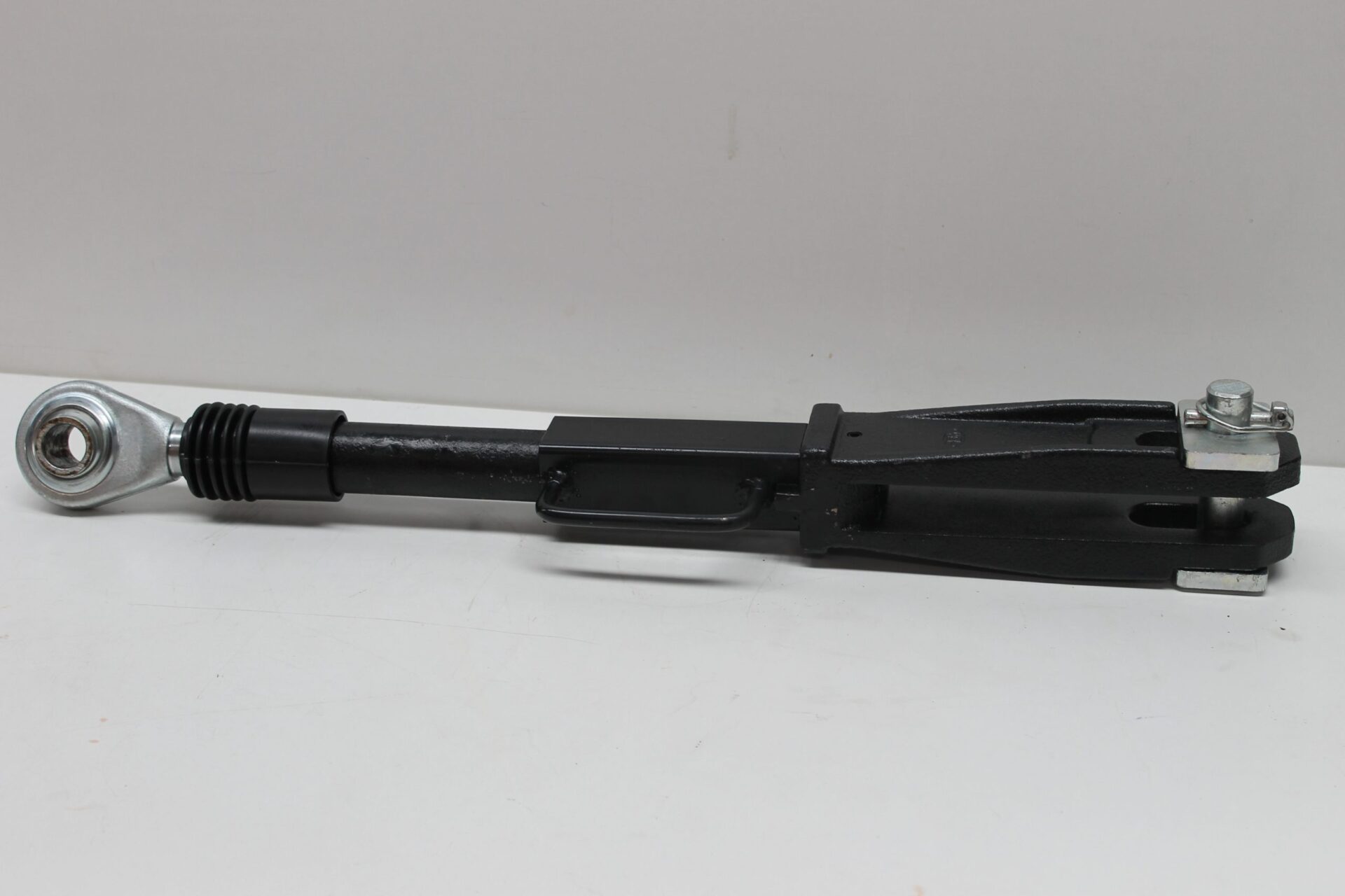 Levelling Box Assembly 3582494M92, Massey Ferguson Tractors, Ned Murphy Tractors Ltd.
