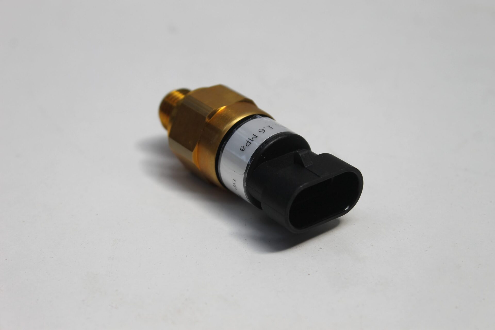 Trailer Brake Pressure Sensor, G716970020055, Massey Ferguson Tractors, Ned Murphy Tractors Ltd.