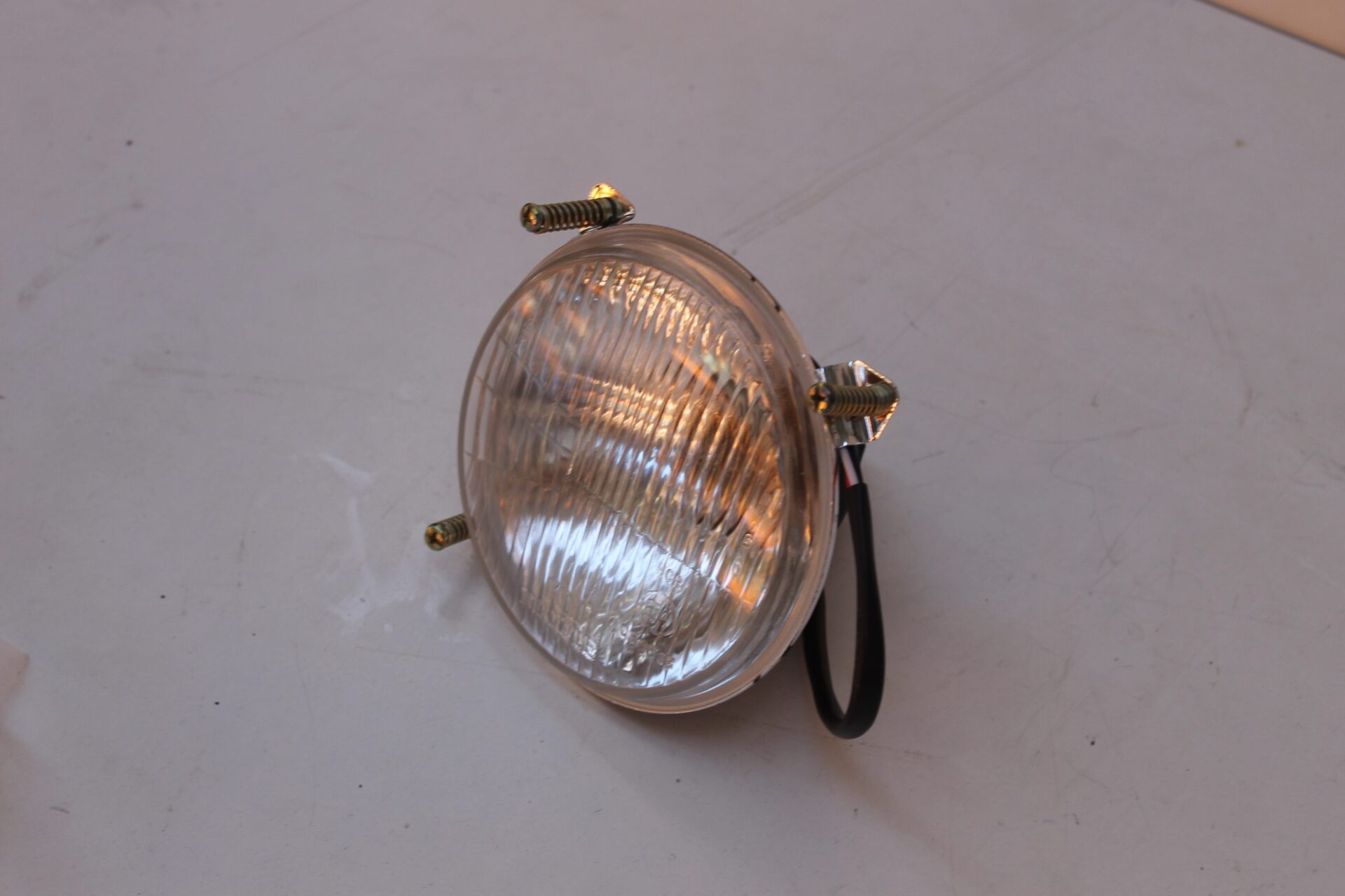 1672766M93, Headlight, Massey Ferguson Tractors, Ned Murphy Tractors Ltd.