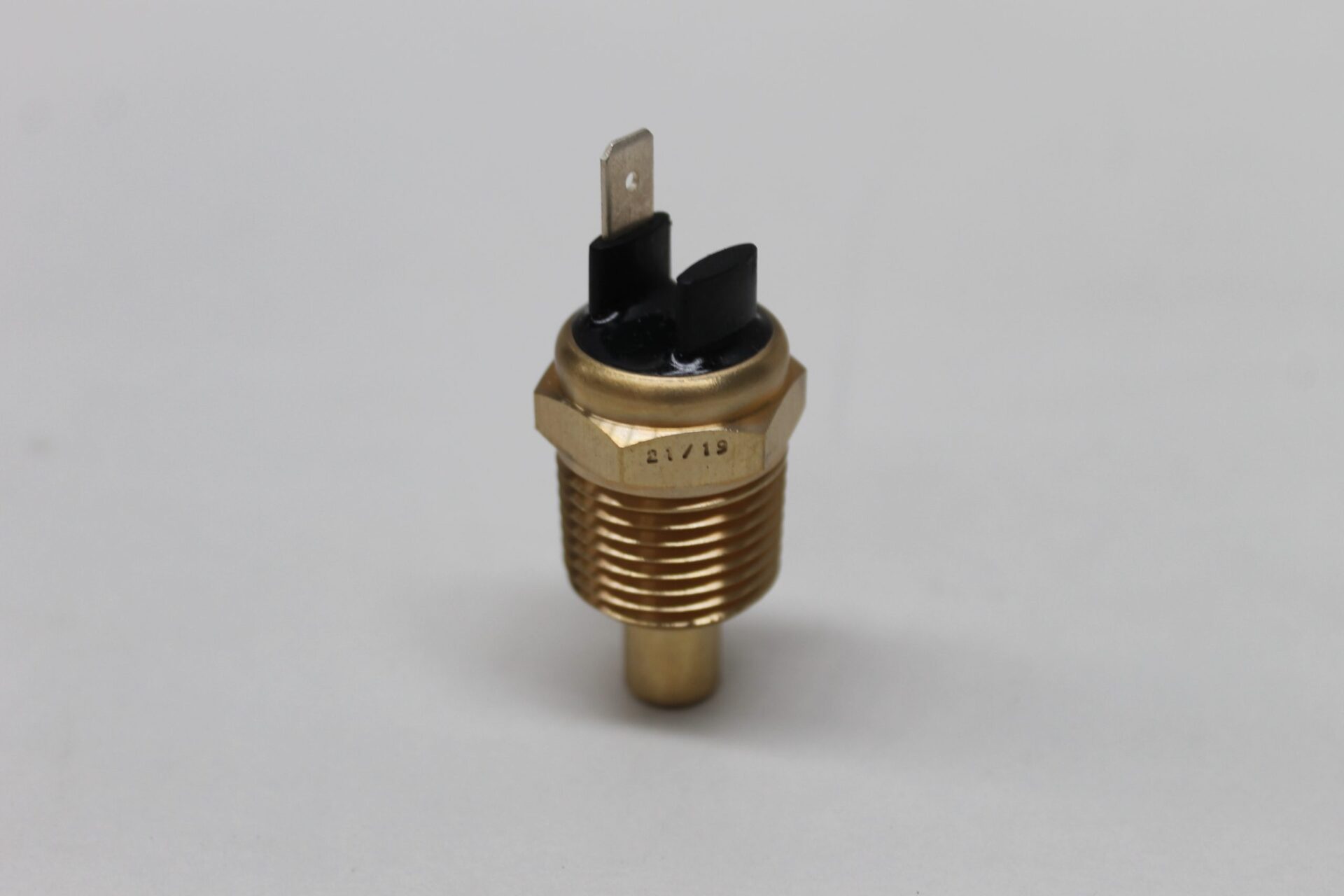 Engine Water Temperature Sensor 4222684M1 - Image 3