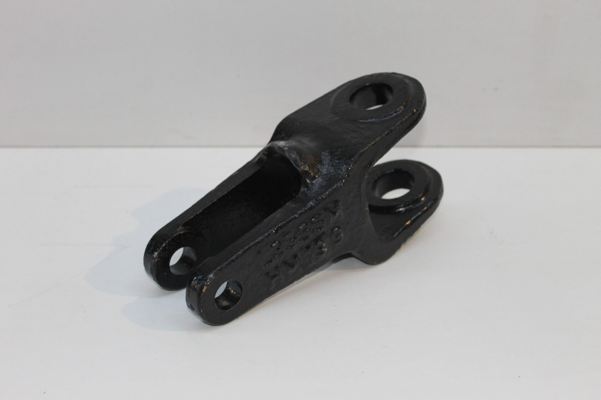 Pick Up Hitch Hook Conversion 1666867M2 - Image 2