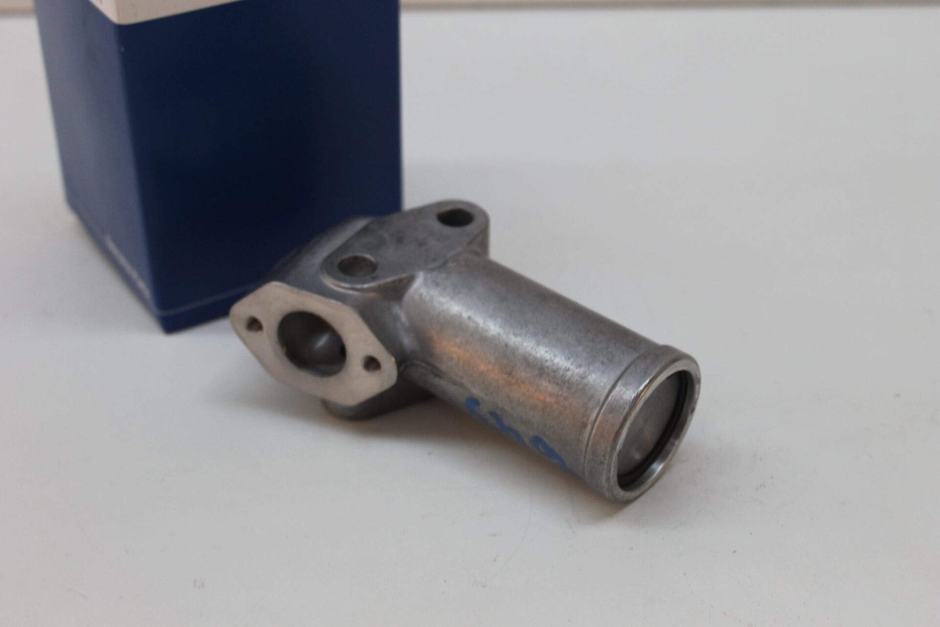 Engine Oil Valve 3637242M91 - Image 2