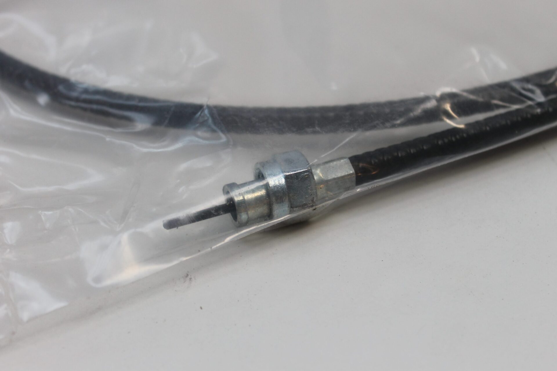 Rev Counter Cable 3698778M94 - Image 3