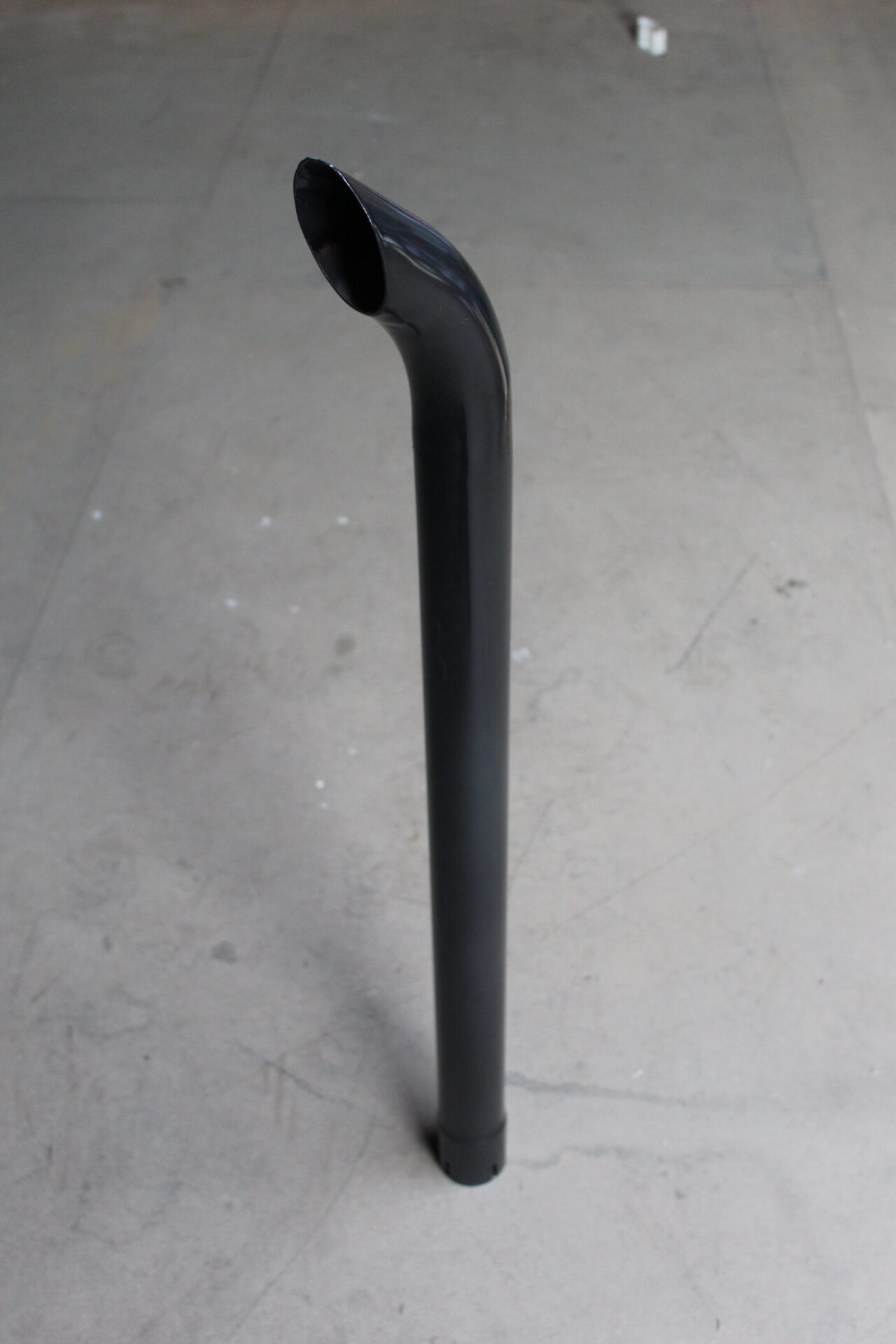Exhaust Pipe 3383014M7 - Image 3