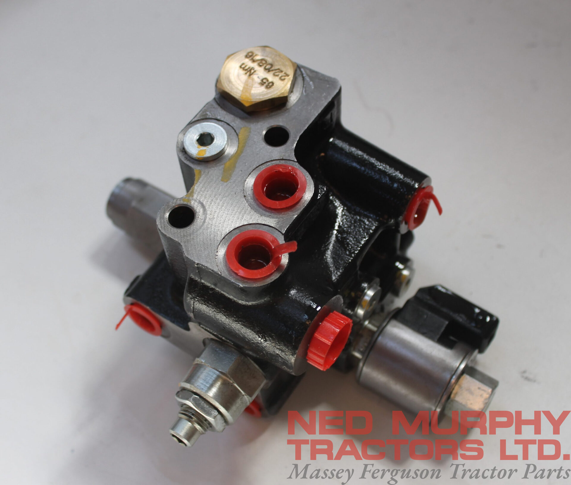 4308065M1, Hydraulic High Pressure Block, Massey Ferguson Tractors, Ned Murphy Tractors Ltd.