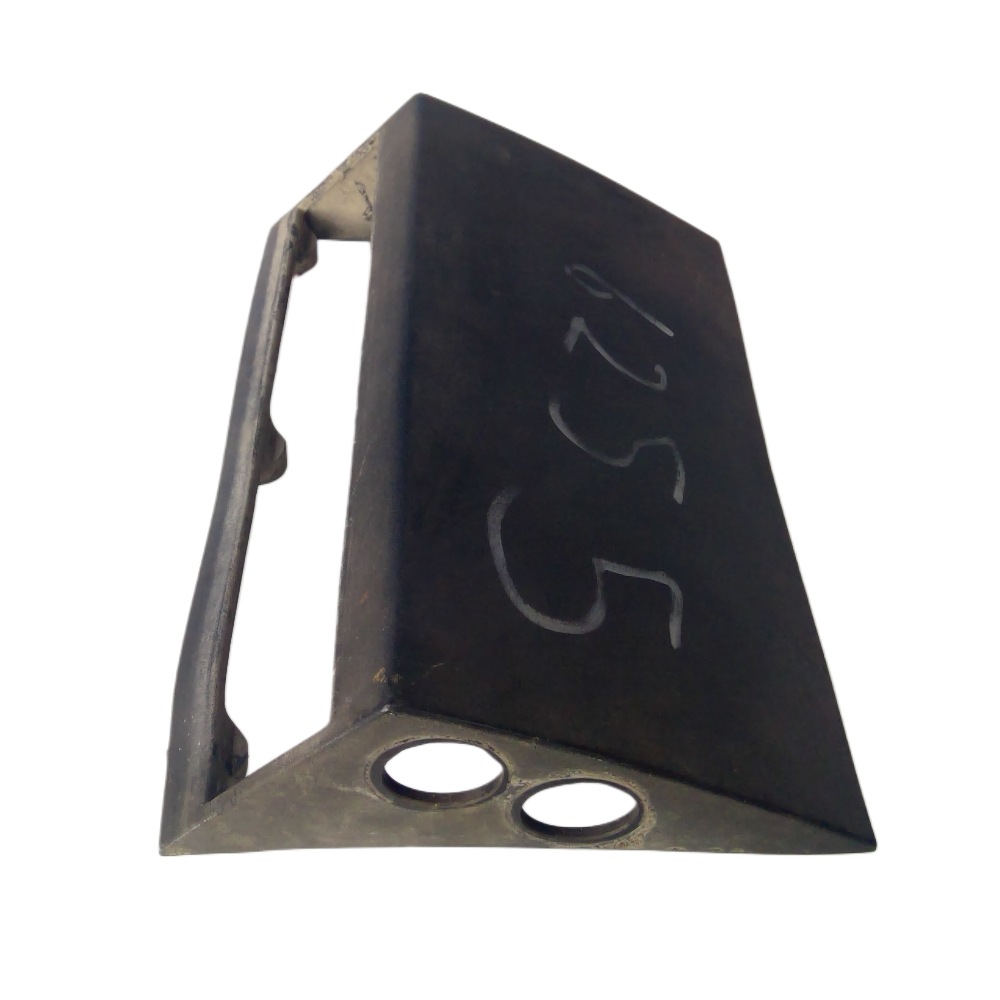 3712967M1, RH Casing, Massey Ferguson Tractor Parts, Ned Murphy Tractors