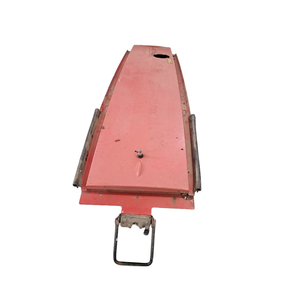Bonnet 3815143M93, Massey Ferguson Tractors, Ned Murphy Tractors Ltd.