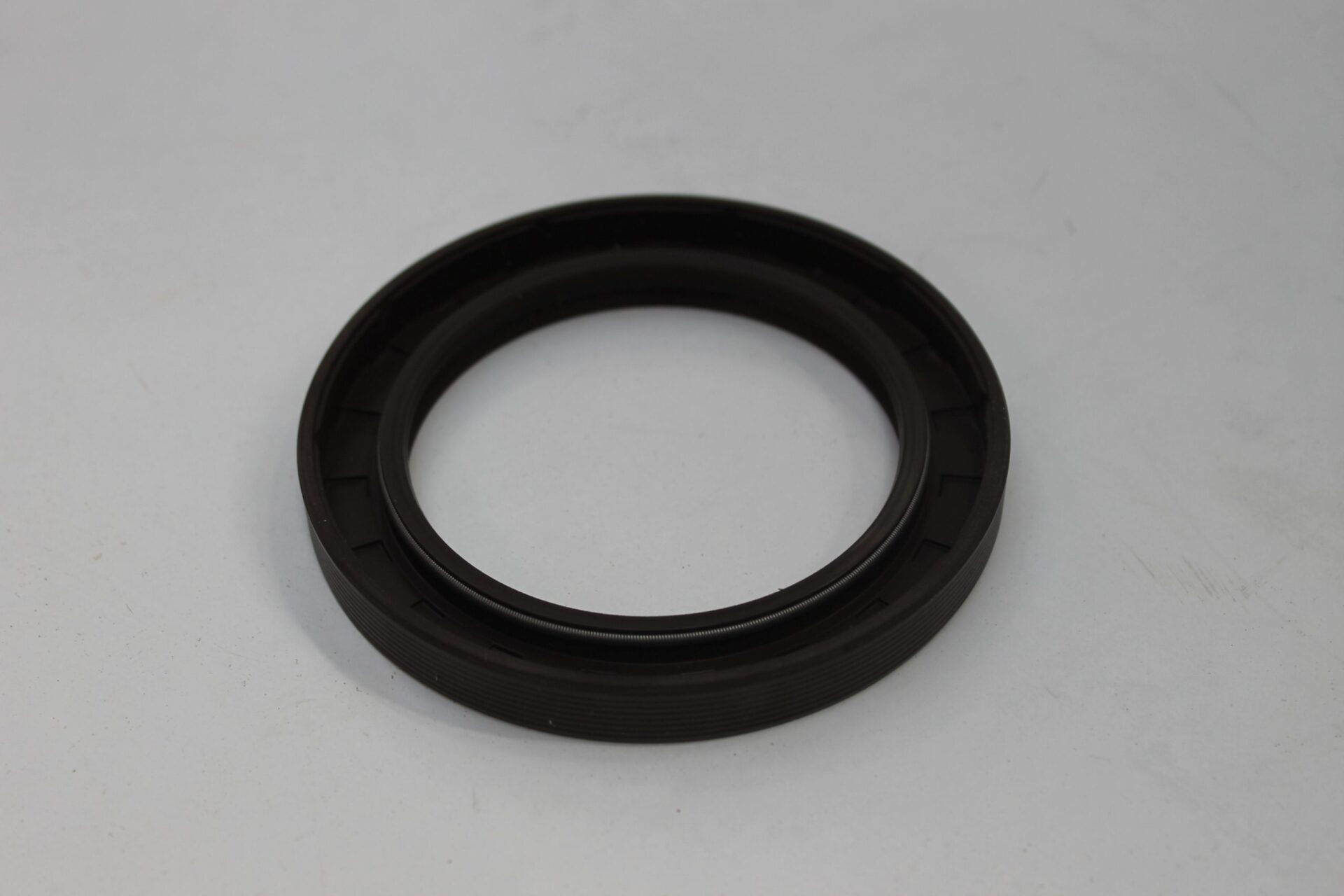 Crankshaft Seal, V836840883, Massey Ferguson Tractors, Ned Murphy Tractors Ltd.