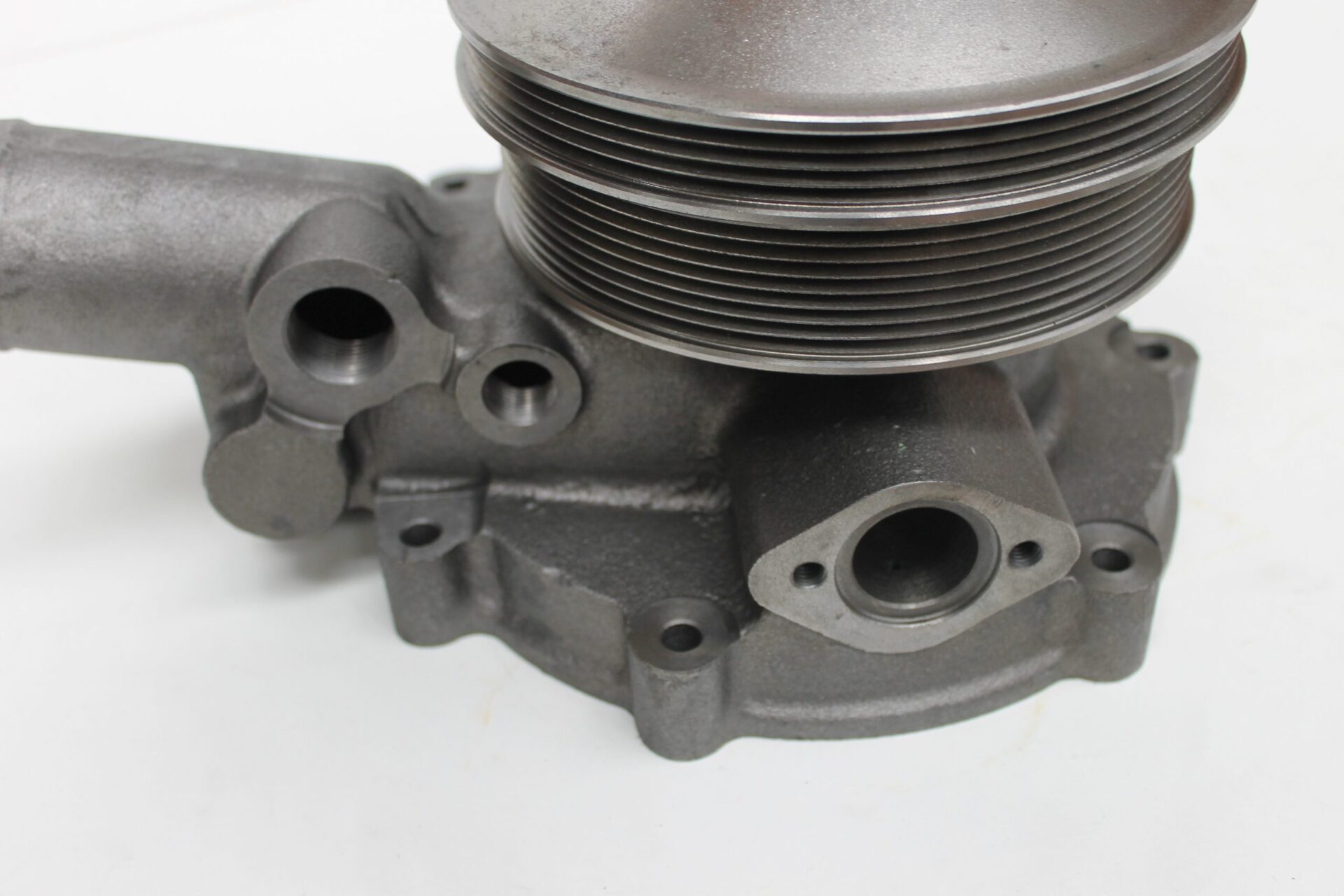 Water Pump V836866767 - Image 3