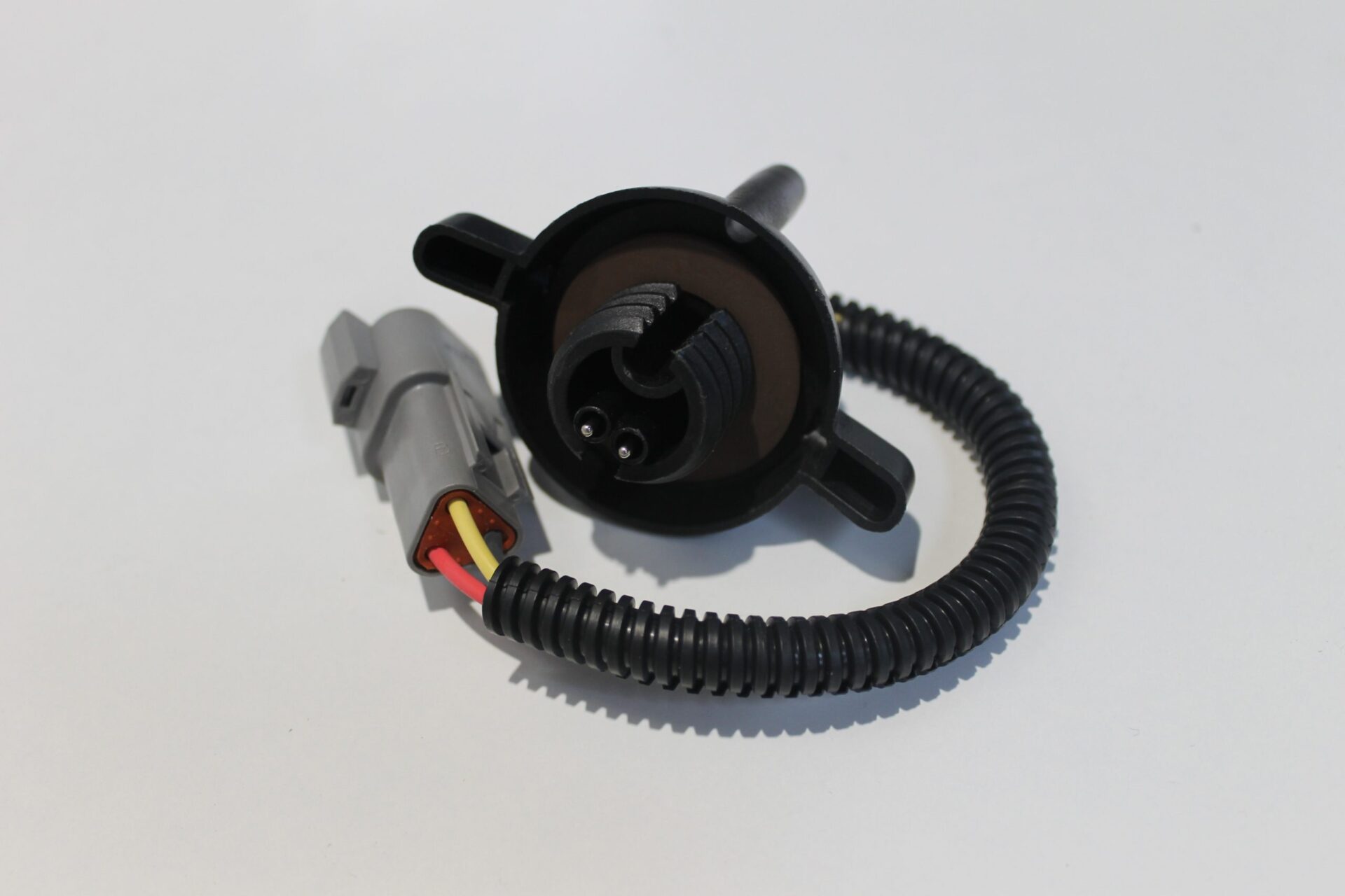 Fuel Filter Water Alarm Sensor V837074054 - Image 2