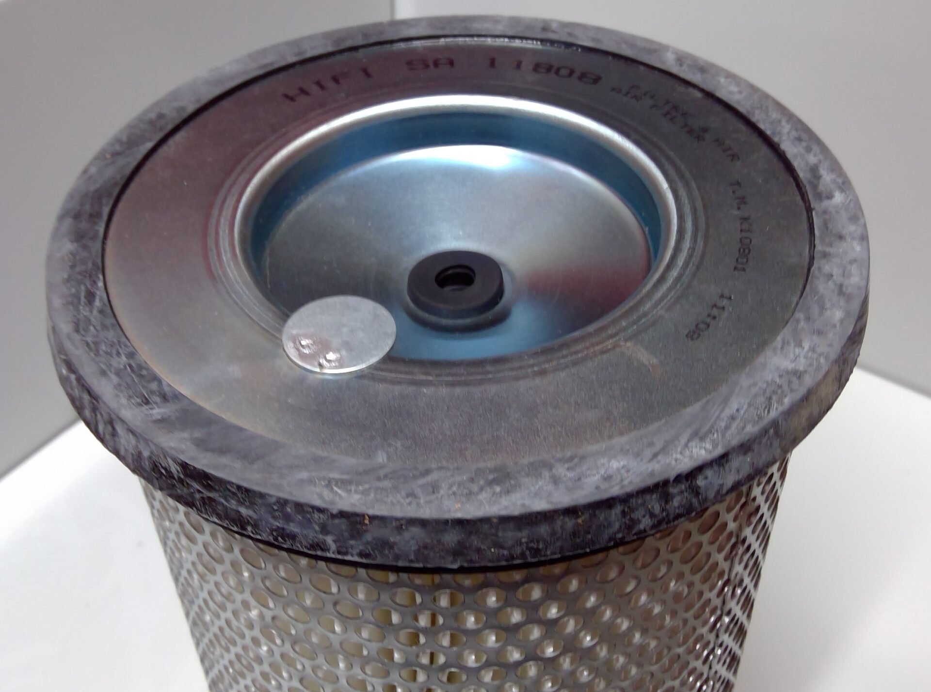 Air Filter 1698374M2 - Image 3
