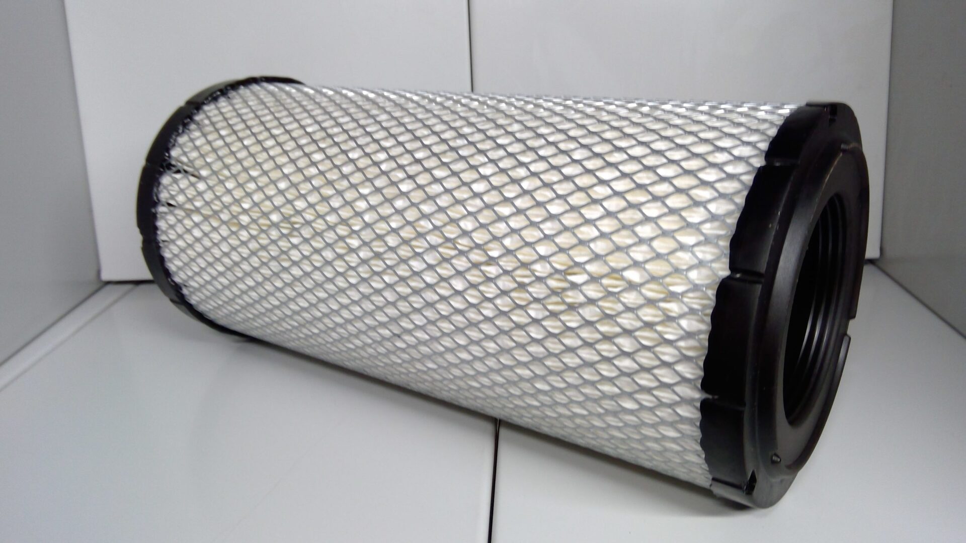 Outer Air Filter 4270033M1 - Image 2