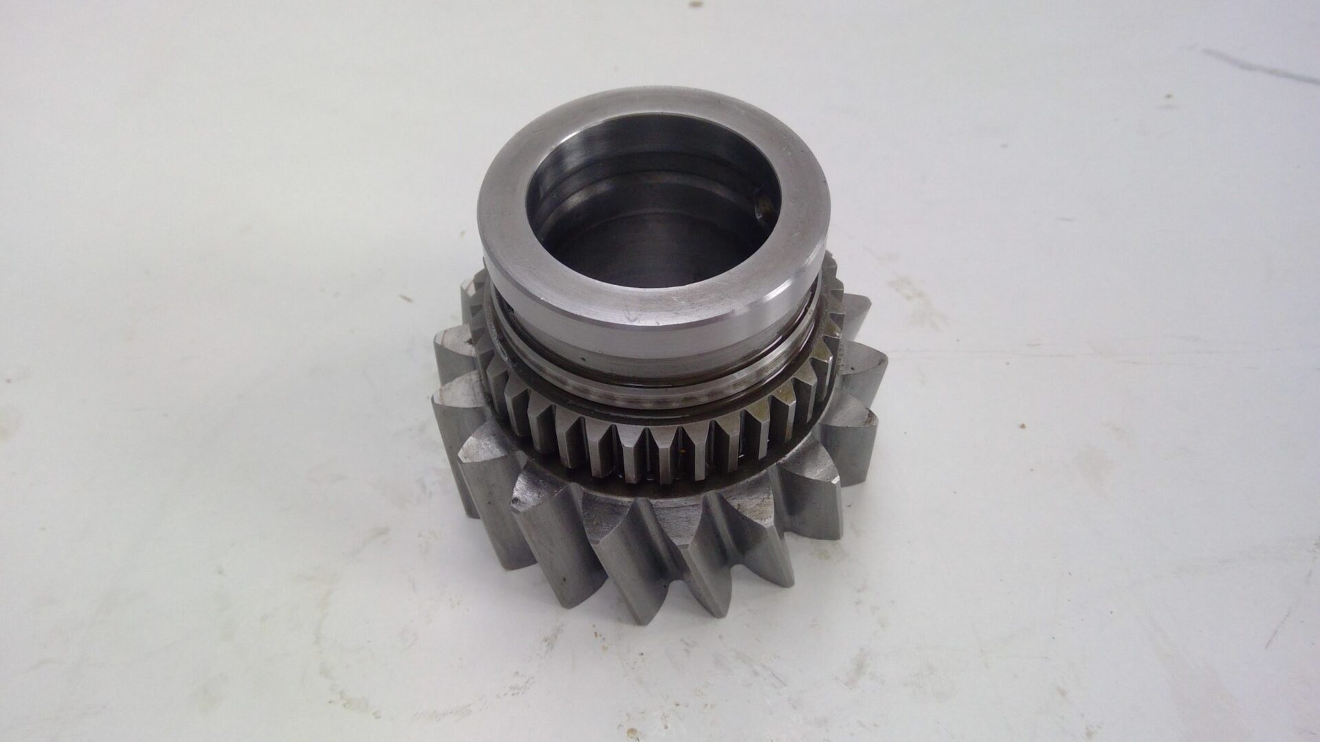 Reverse Clutch Pack Gear 3815218M1 - Image 3