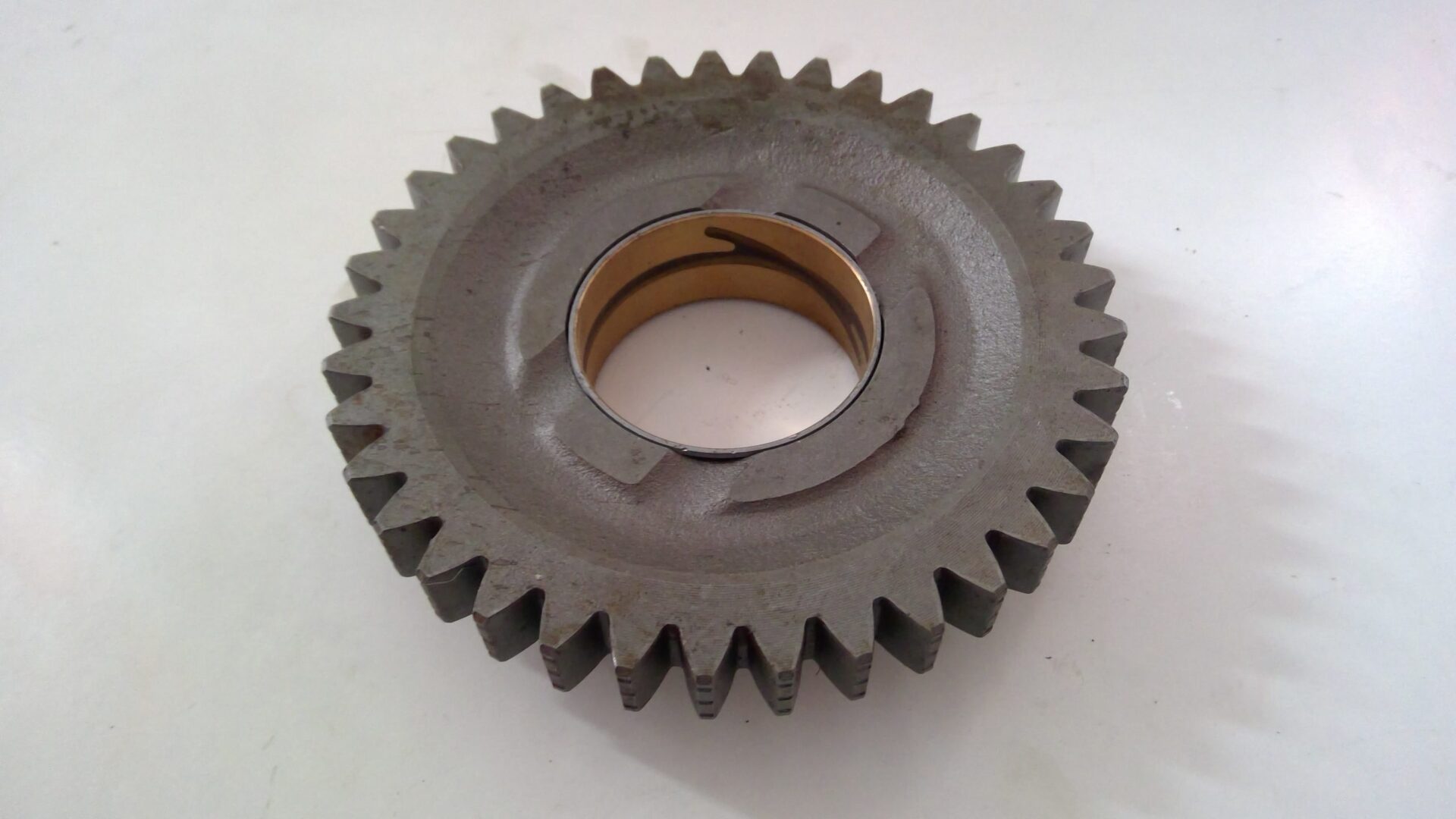 Forward/Reverse Synchro Gear 3762187M91 - Image 3