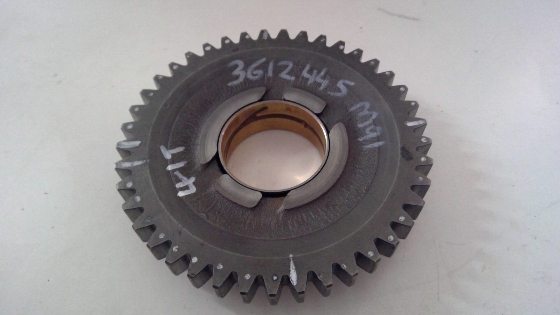 Forward/Reverse Synchro Gear 3612445M92 - Image 3
