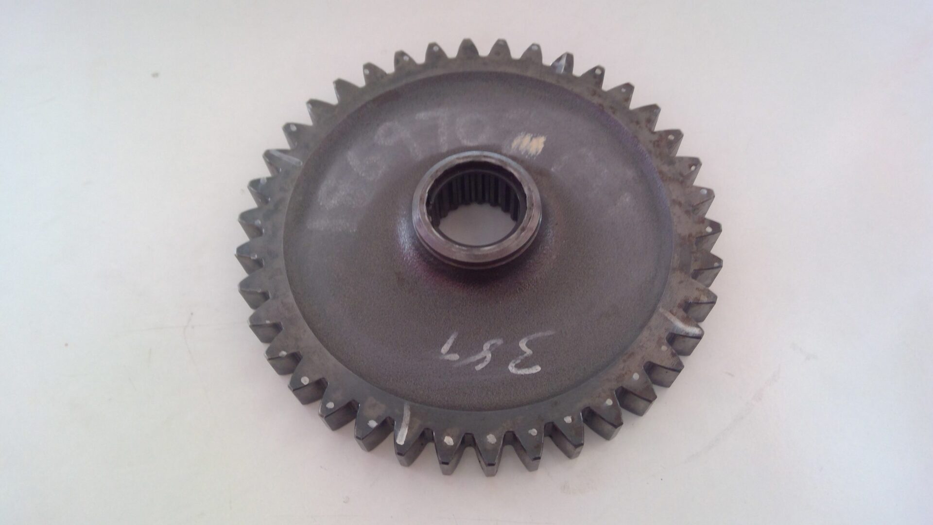 Gear 38T 1869708M1 - Image 3