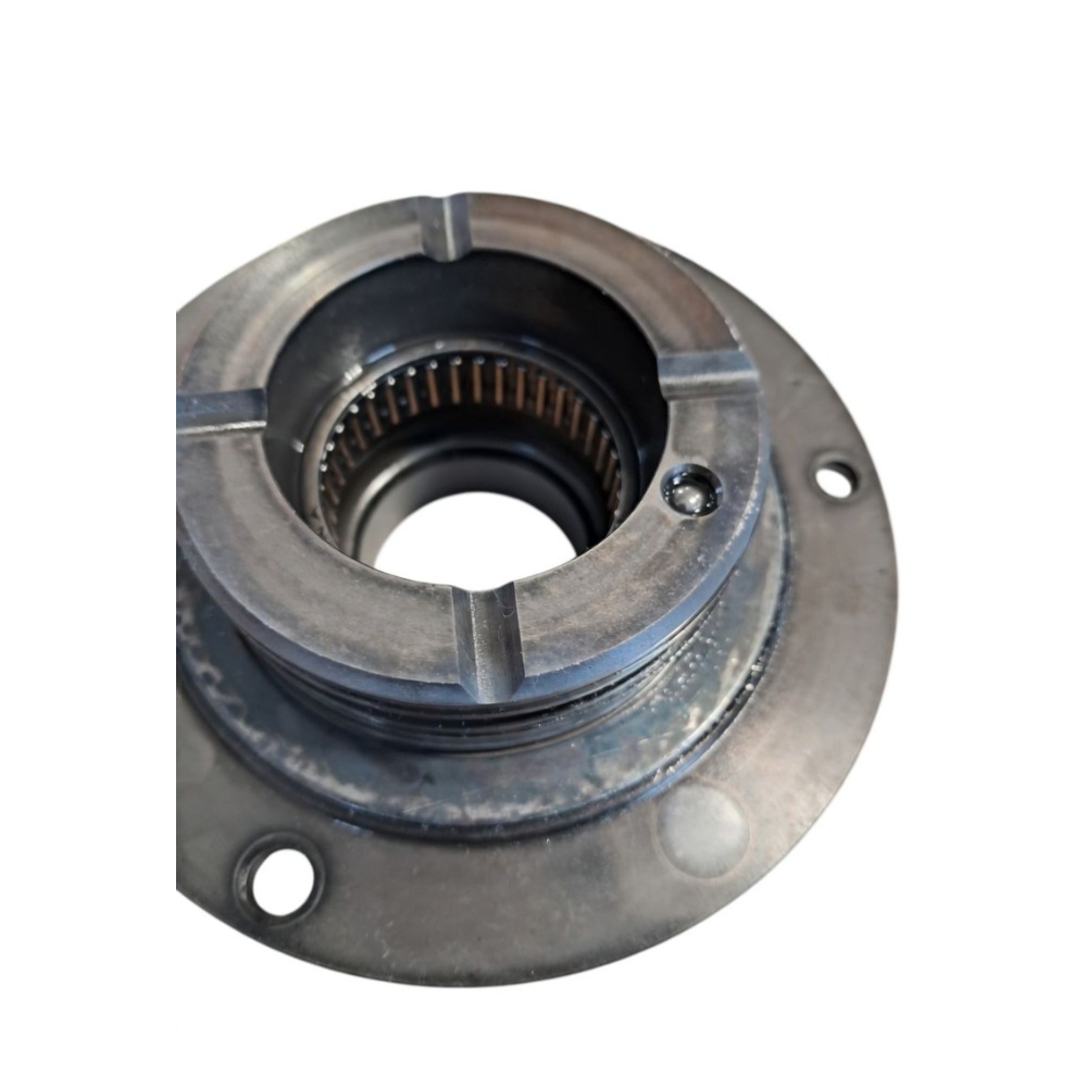 Assembly in Factory Hub 3790650M11, Massey Ferguson Tractors, NMT Group.