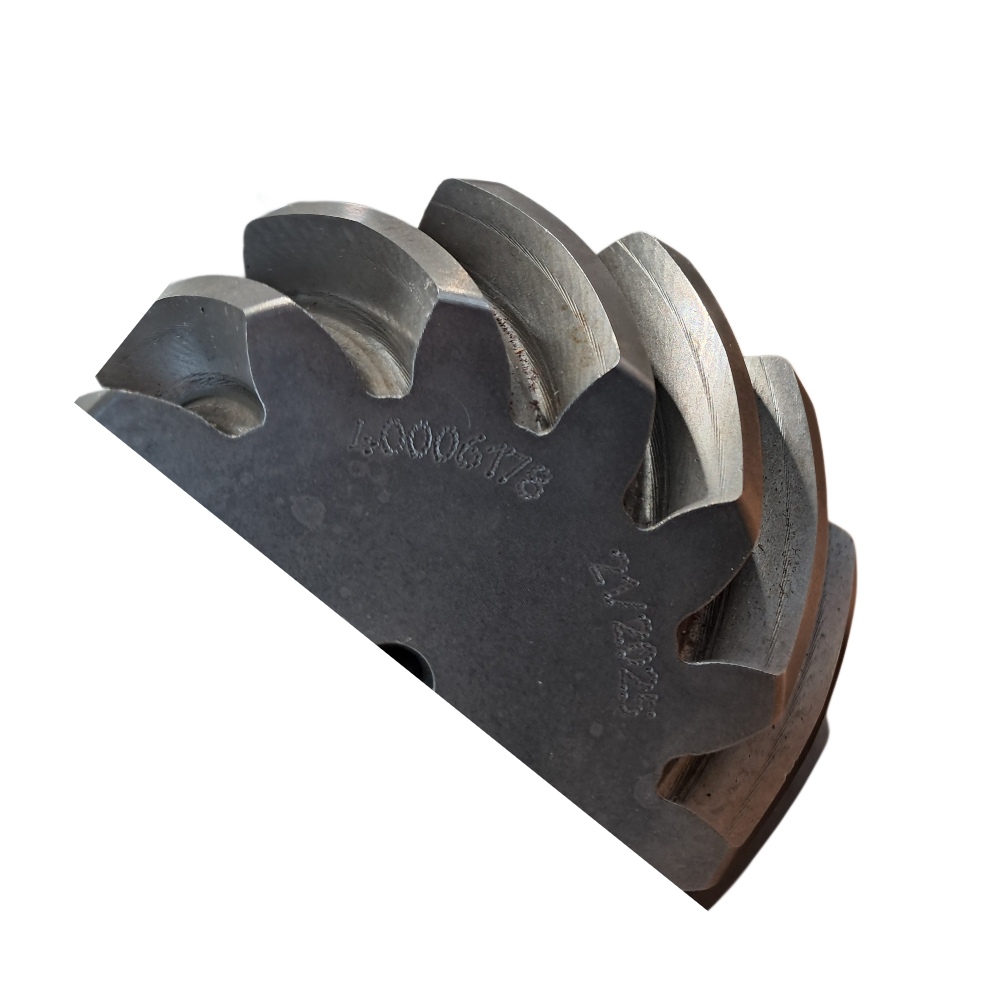 Crown Wheel and Pinion 7400450801, Massey Ferguson Tractors, Ned Murphy Tractors Ltd.