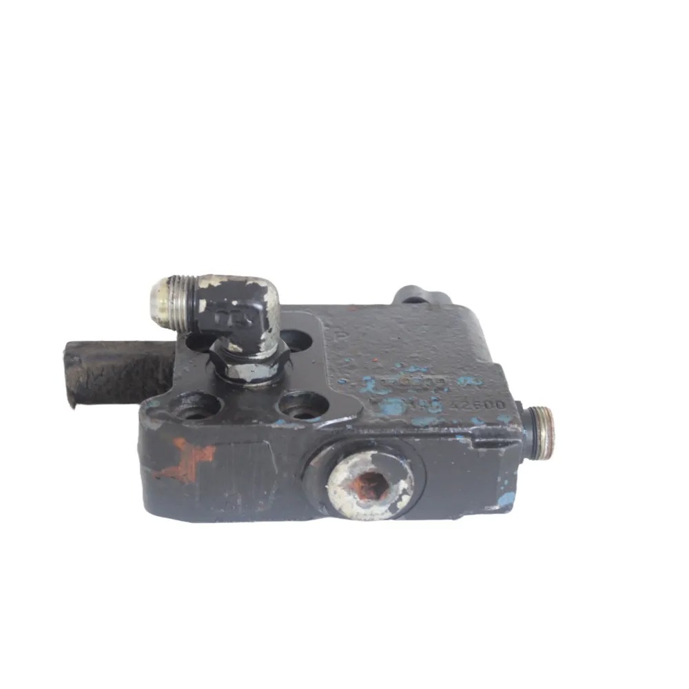 3582523M2, FLOW PART VALVE, Massey Ferguson Tractors, Ned Murphy Tractors Ltd.