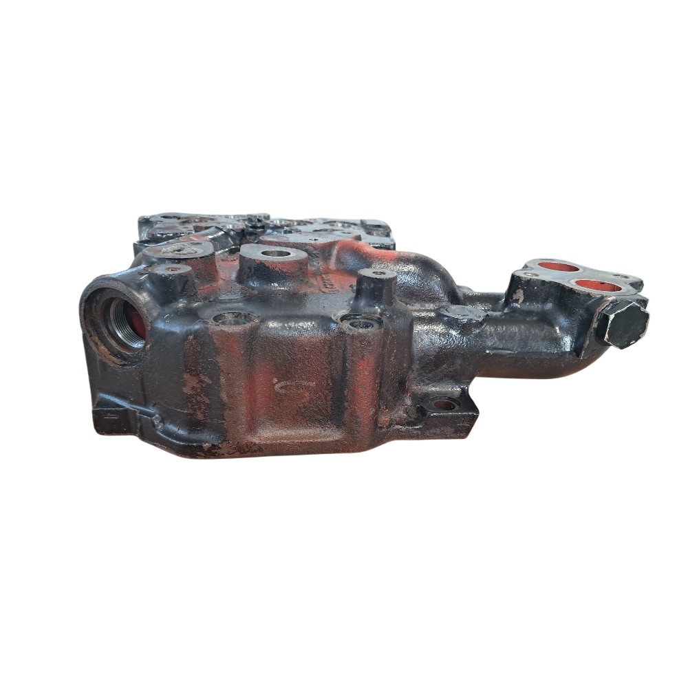 Hydraulic Right Cover 4301184M11, Massey Ferguson Tractors, NMT Group.