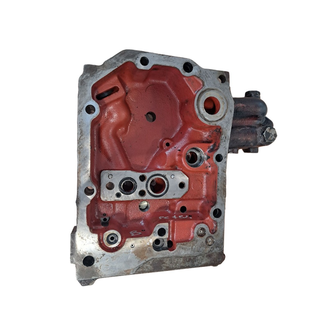 Hydraulic Right Cover 4301184M11, Massey Ferguson Tractors, NMT Group.