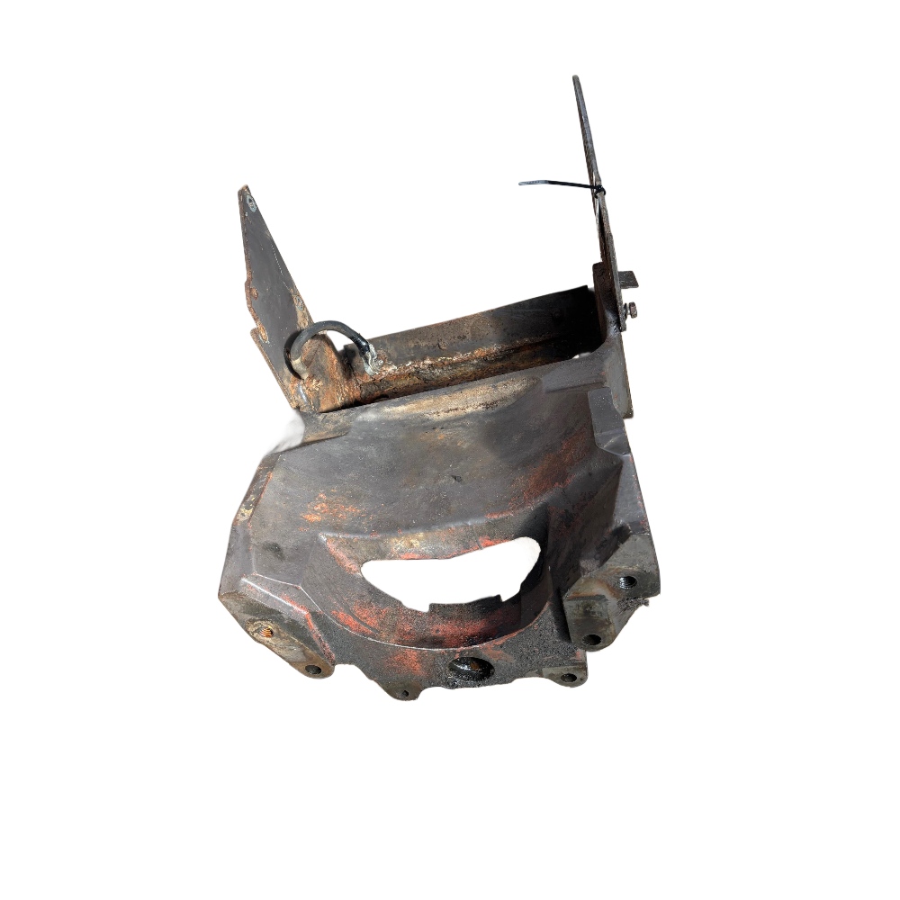 1695390M7, 4WD Axle Support, Massey Ferguson Tractor Parts, Ned Murphy Tractors