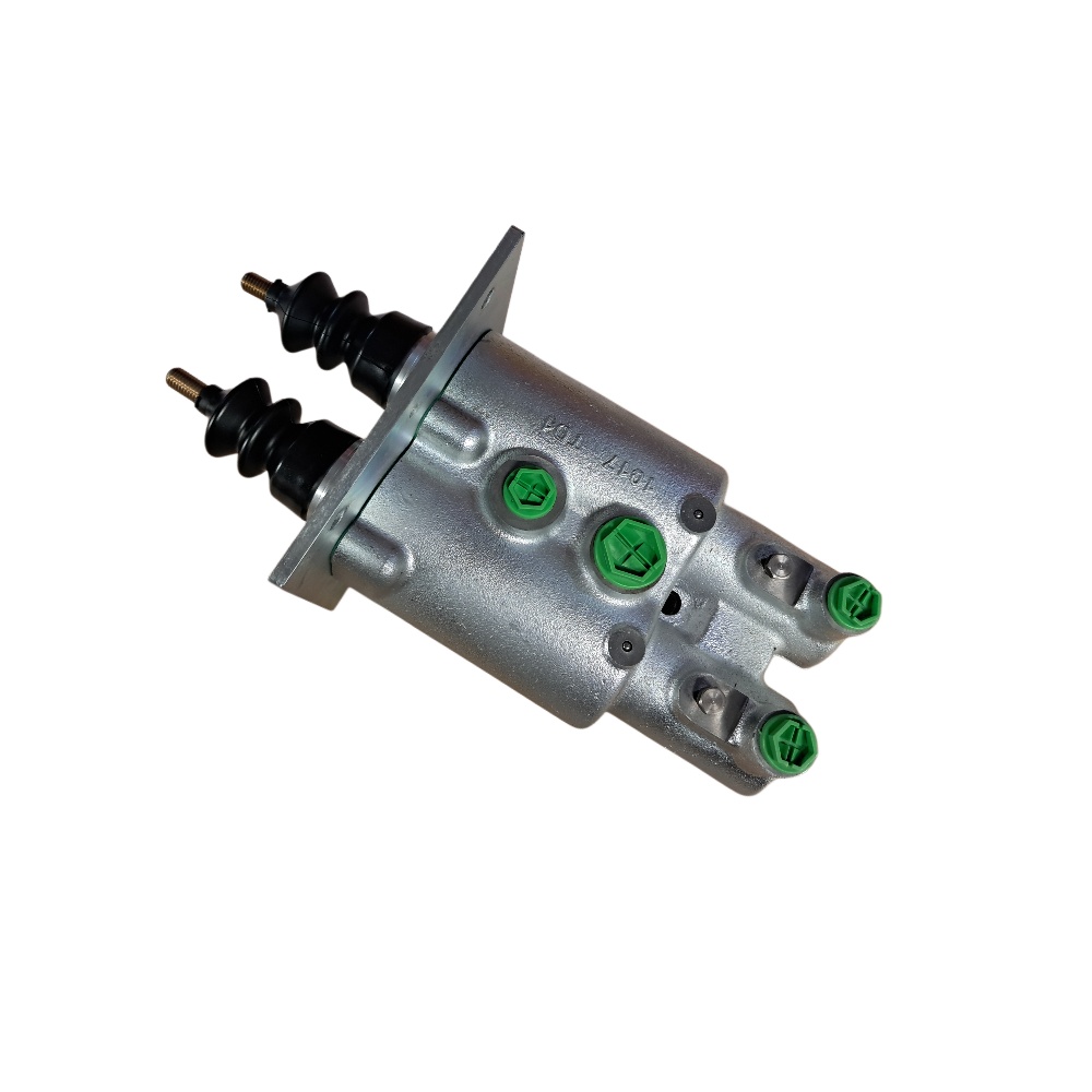 Brake Master Cylinder 4270191M1, Massey Ferguson Tractors, Ned Murphy Tractors Ltd.