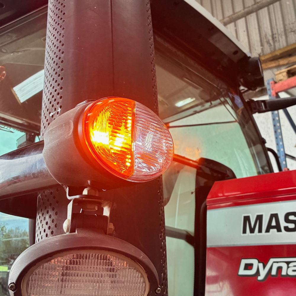 NMT4241C, Oval Indicator/Park, Massey Ferguson Tractors, Ned Murphy Tractors.