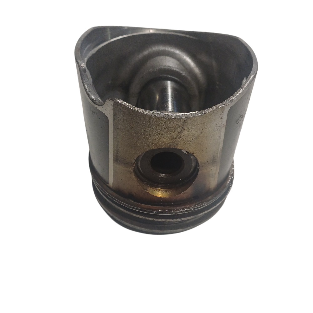Piston V836840596.Massey Ferguson Tractors, Ned Murphy Tractors Ltd.