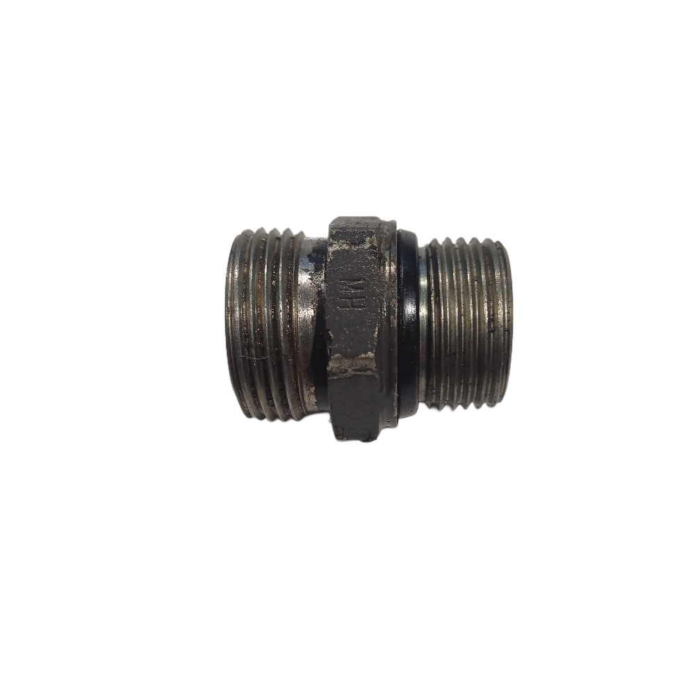 Straight Fitting 3014005X91. Massey Ferguson Tractors, Ned Murphy Tractors Ltd.