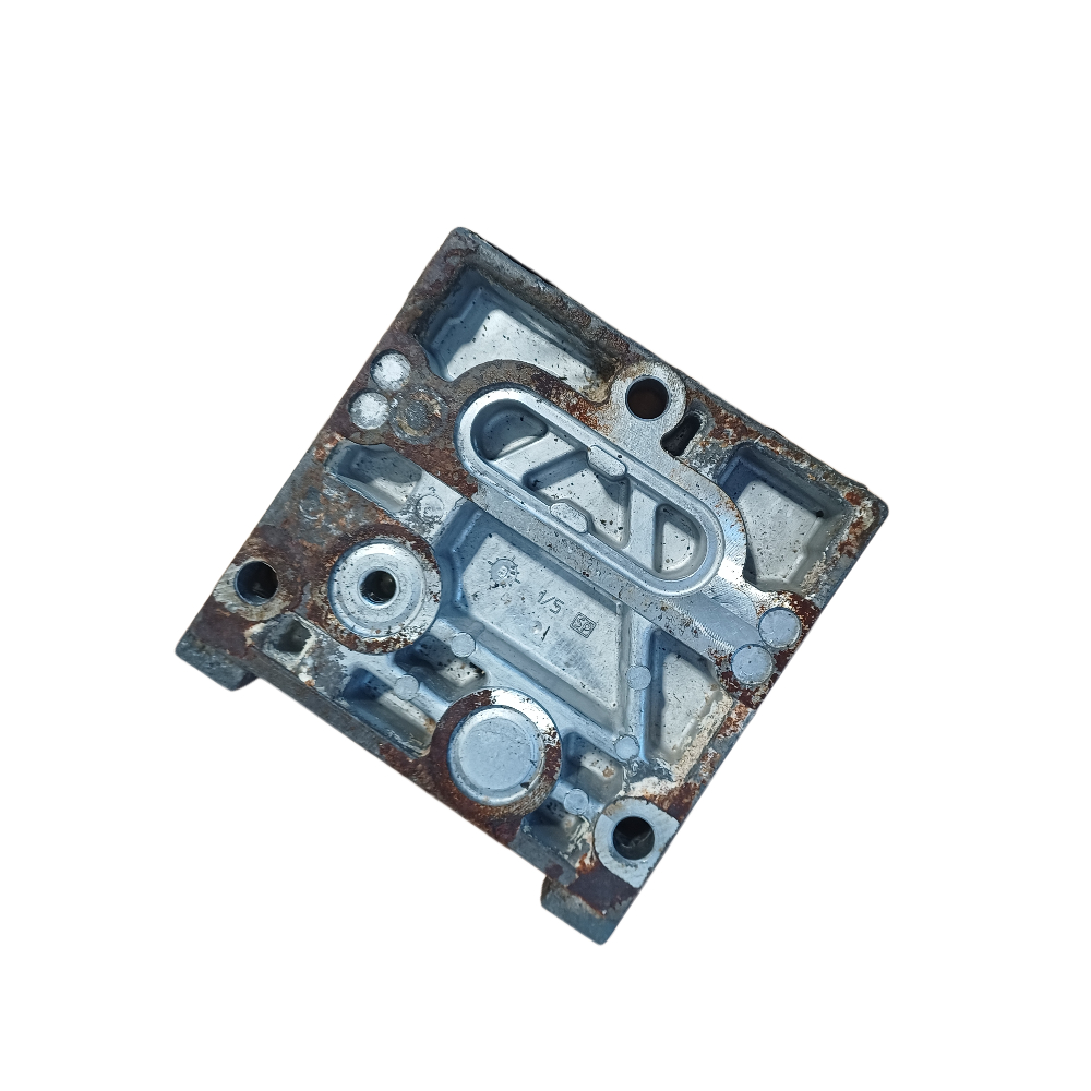 End Plate Spool G931402130050, Massey Ferguson Tractors, Ned Murphy Tractors Ltd.