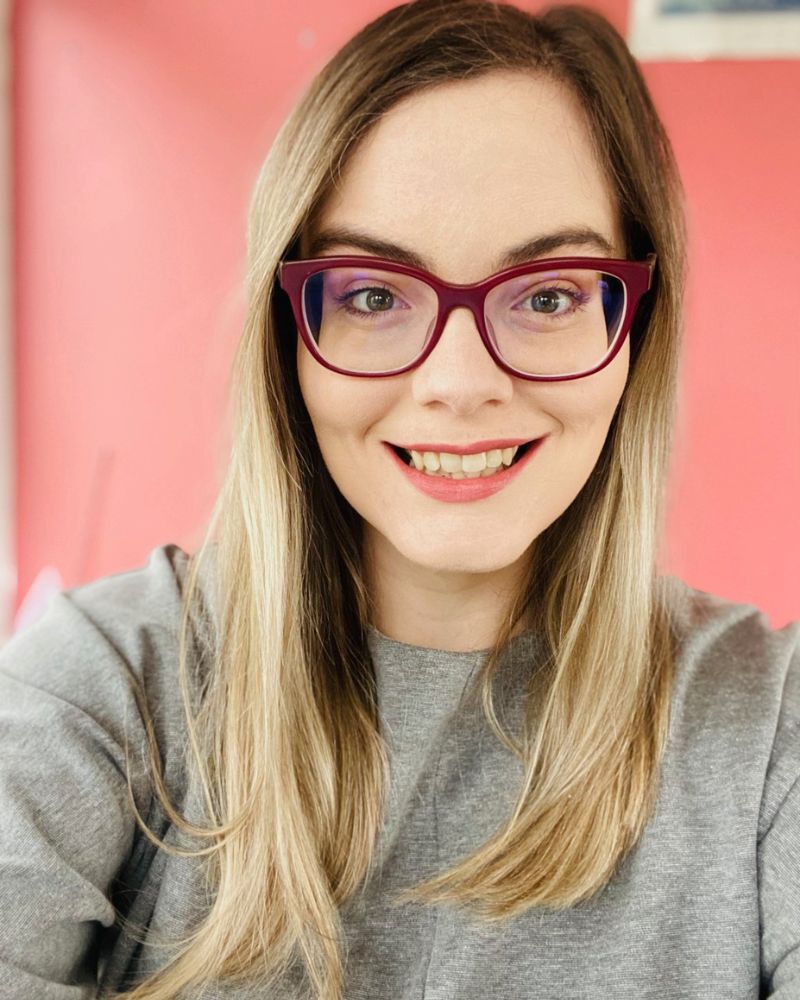 1 Image of Anna Wall