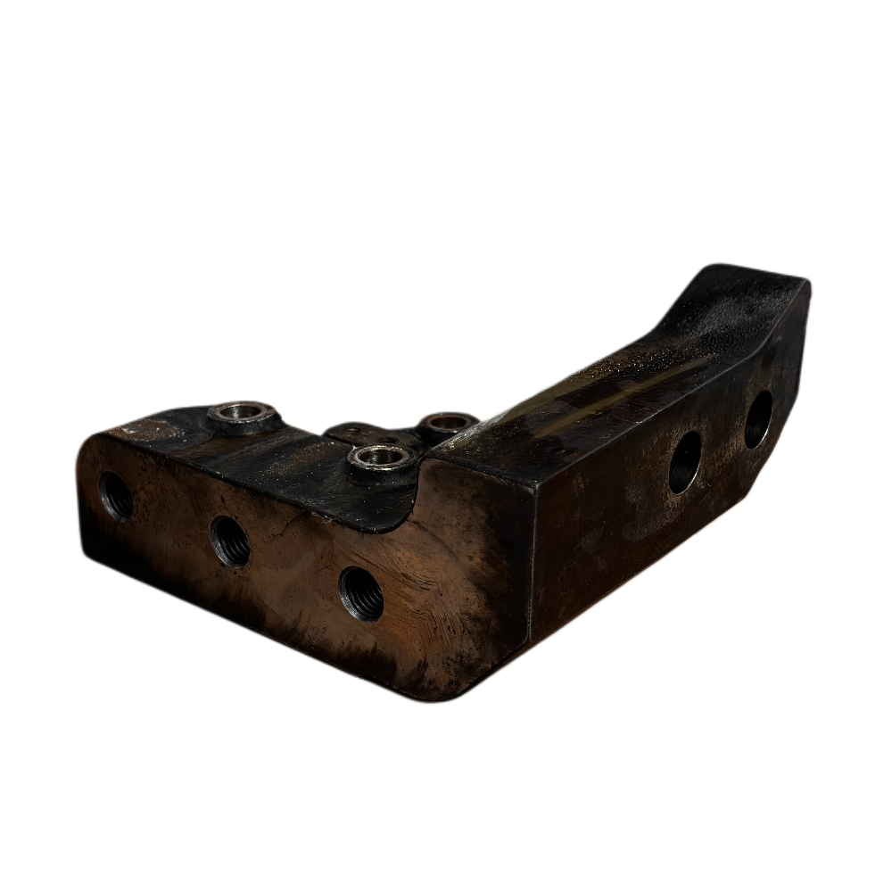 V836867636, Engine Support, Massey Ferguson Tractors, Ned Murphy Tractors.