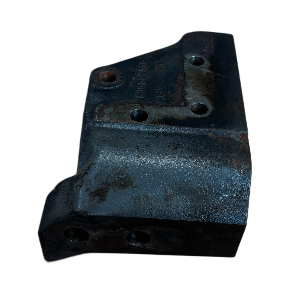 V836867636, Engine Support, Massey Ferguson Tractors, Ned Murphy Tractors.