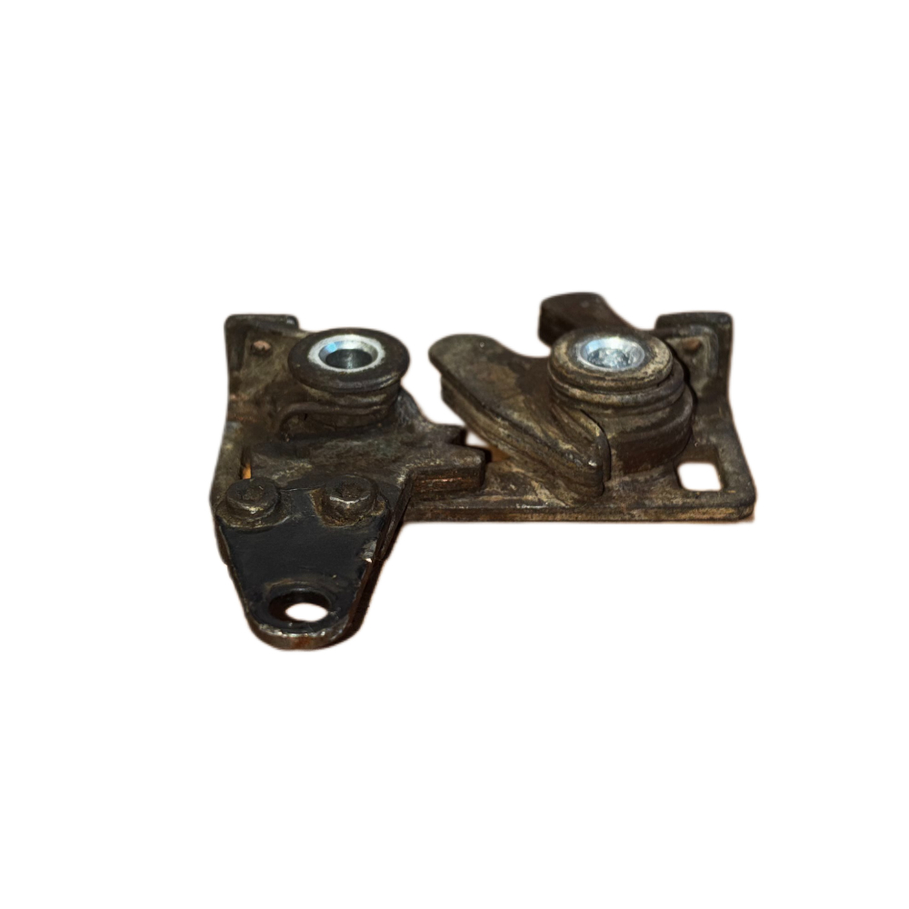 4286170M1, Latch, Massey Ferguson Tractors, Ned Murphy Tractors.