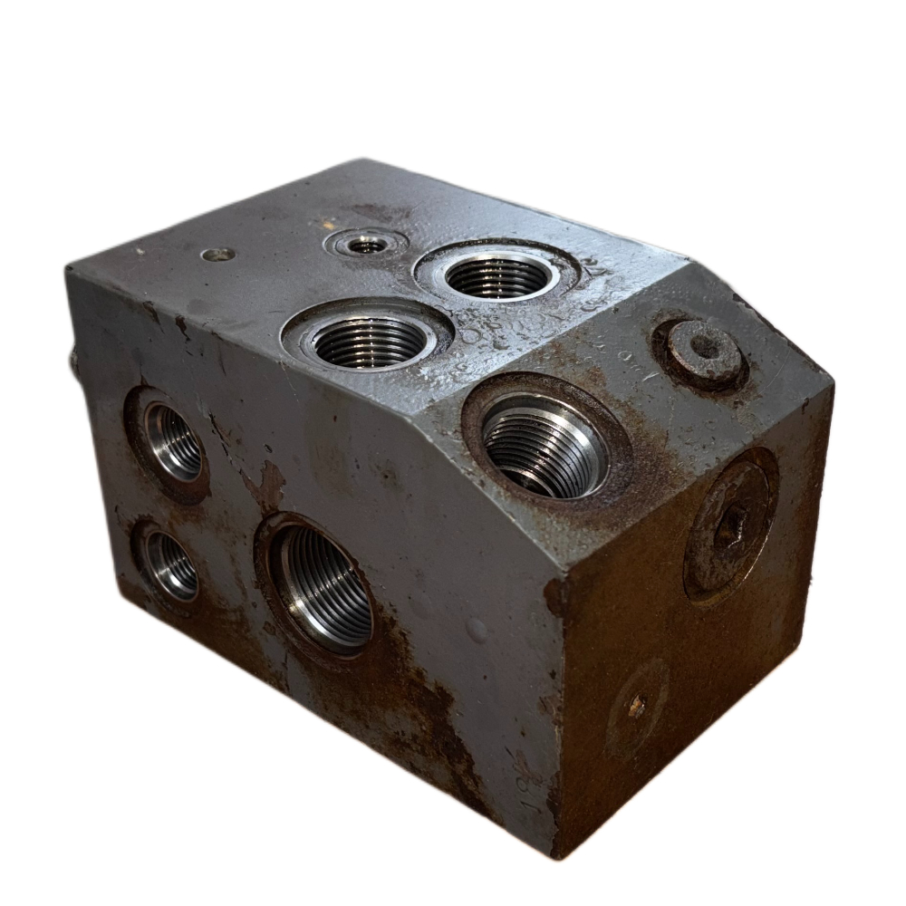 7602660005, Valve Block Empty, Massey Ferguson Tractors, Ned Murphy Tractors.