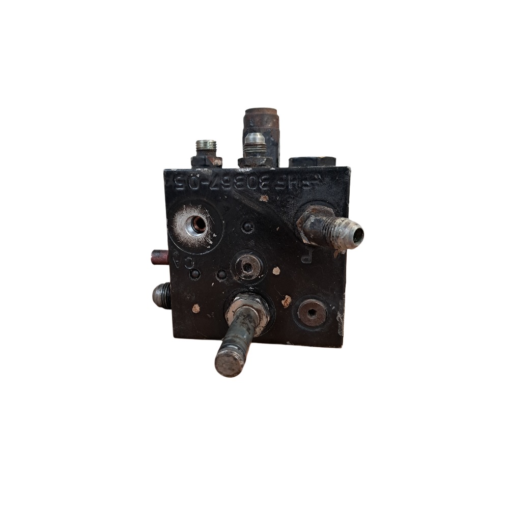 Block 4302128M2, Massey Ferguson Tractors, Ned Murphy Tractors Ltd.