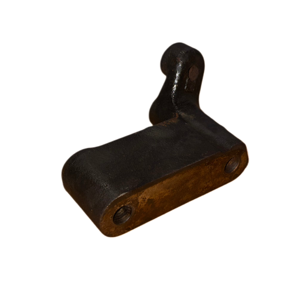 4226399M1, Bracket, Massey Ferguson Tractors, Ned Murphy Tractors.